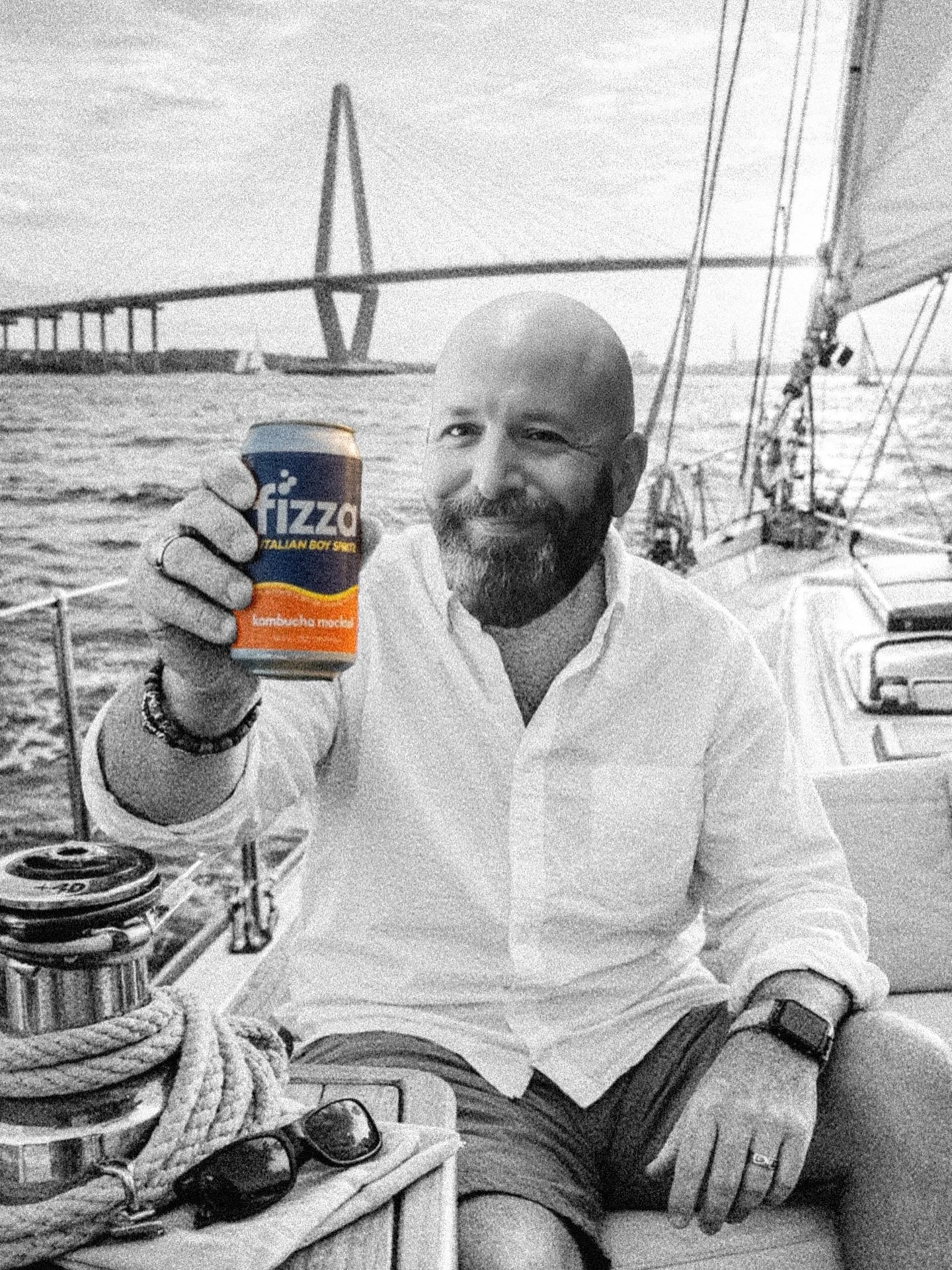 Y&rsquo;all run the bridge, while I hold down the boat ⛵️

While I think I got the better end of the deal, you&rsquo;re doing great&hellip; Seriously. Now hurry up so you can get to The Pass and refresh with a Italian Boy Spritz by @drinkfizza 😂👏🏅