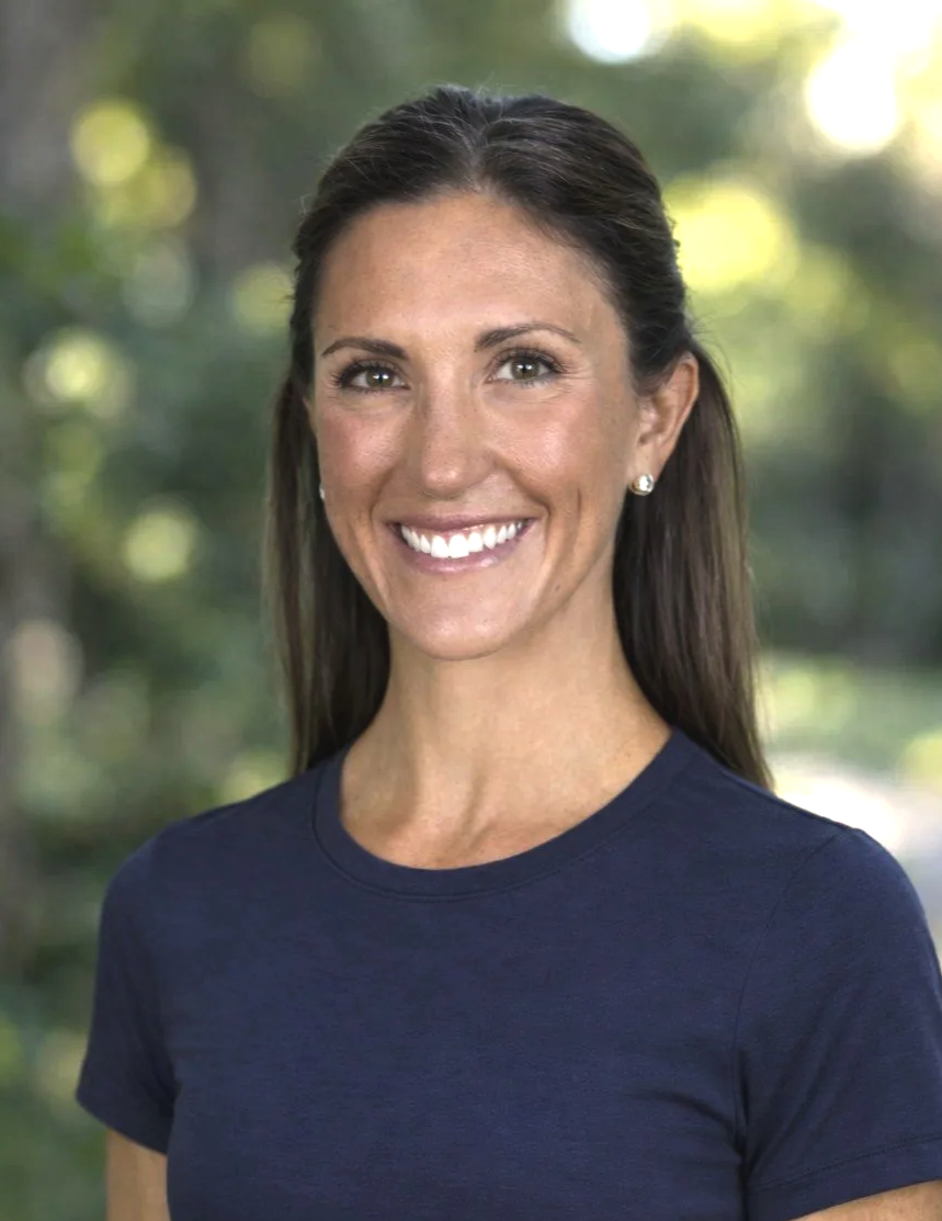 Dr. Sarah Ellefson