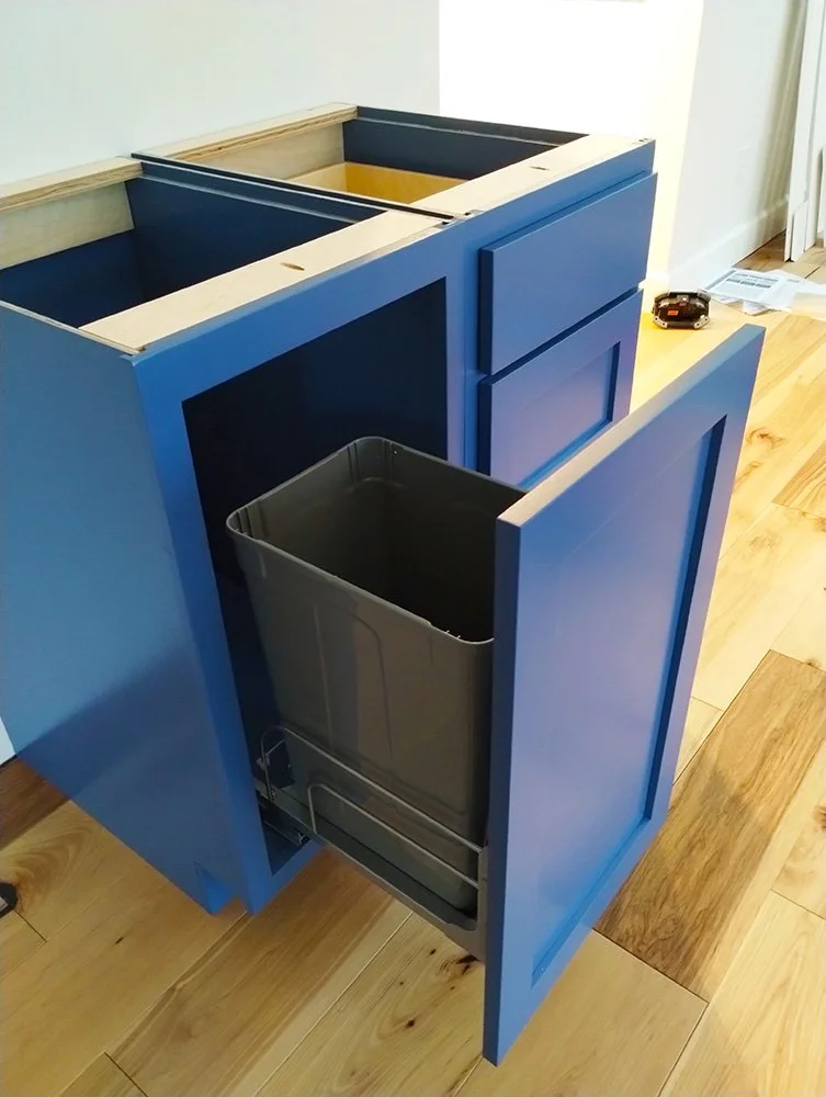 Wet Bar_Trash Pullout.jpg