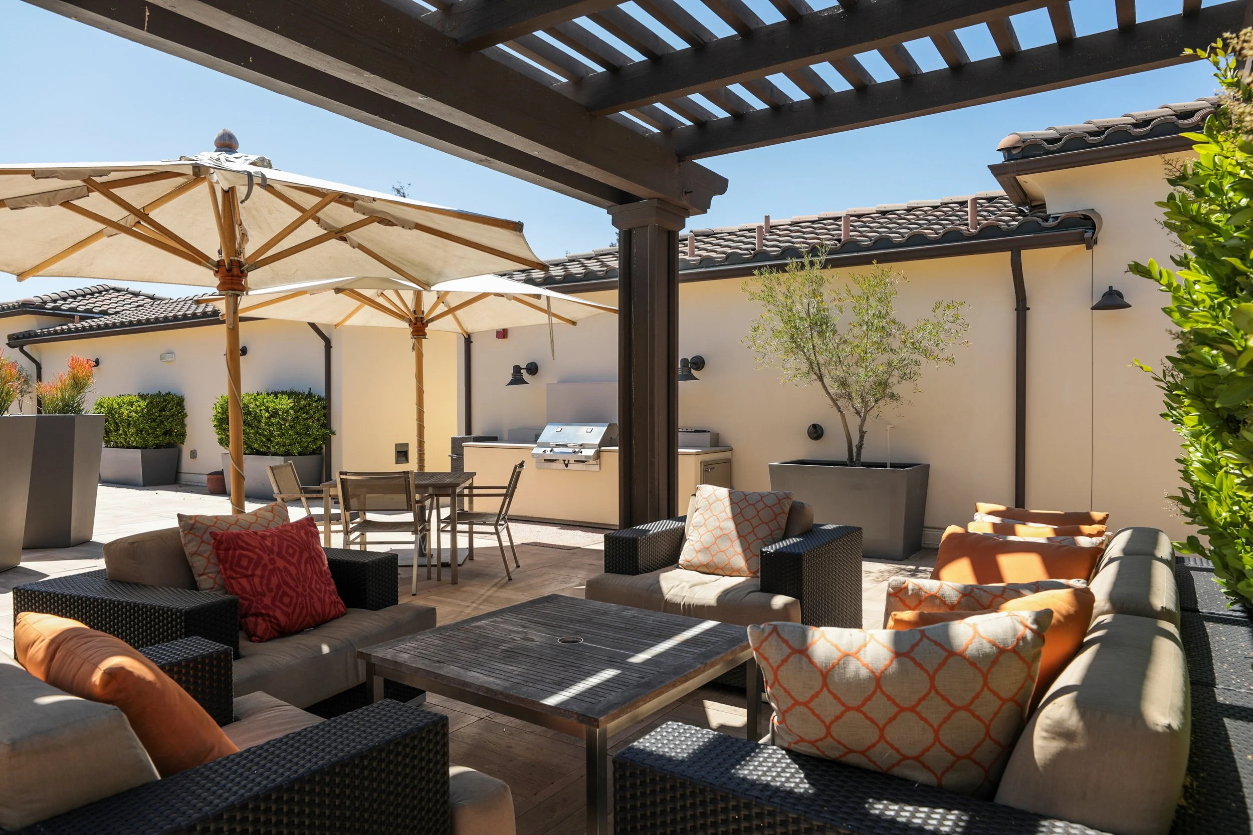 Building_Matt_Anello-11-MLS.jpg