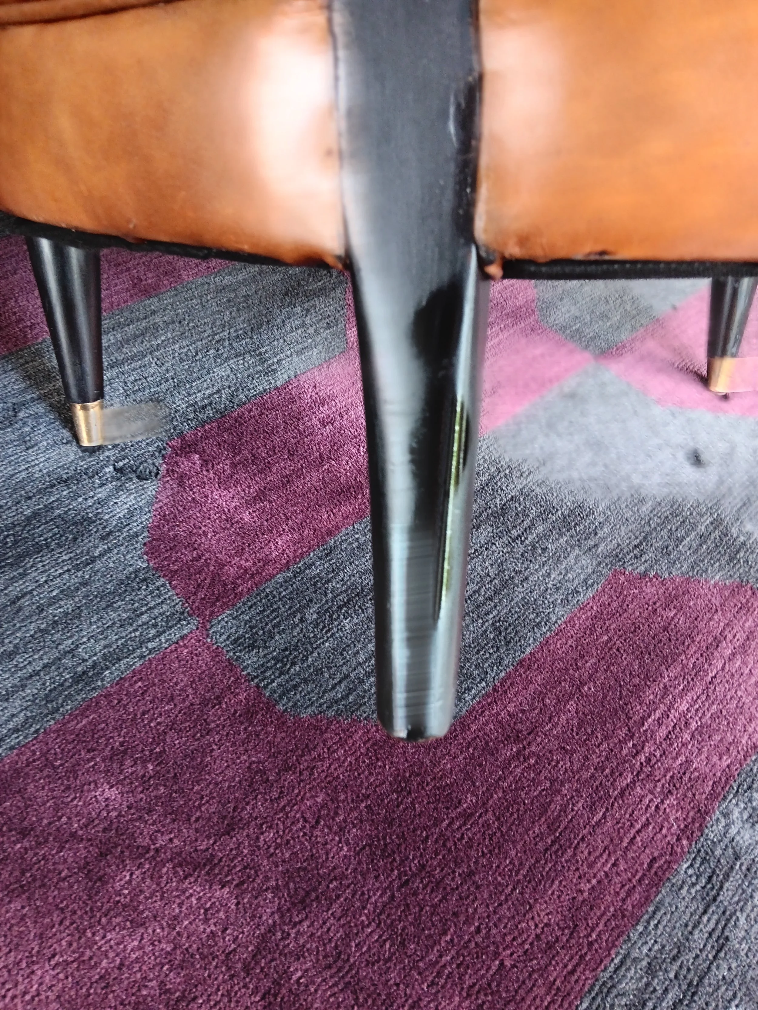chair 04.jpg