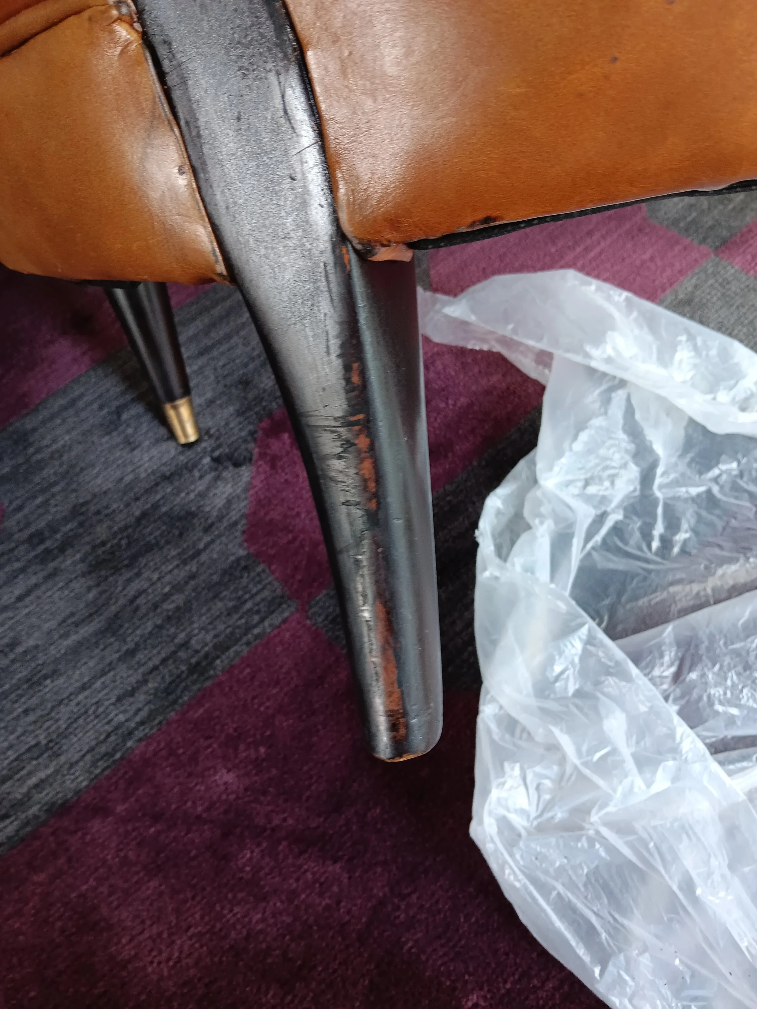 chair 02.jpg