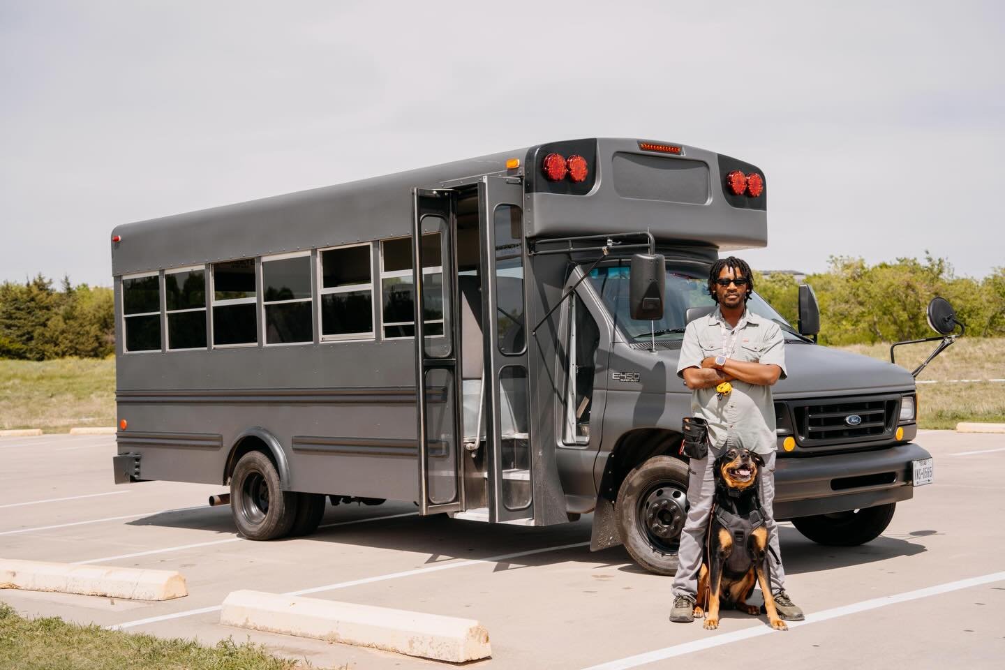 The Waggin&rsquo;, made possible by our community. We are so thankful for everyone&rsquo;s support. 

#adventuredoggybus