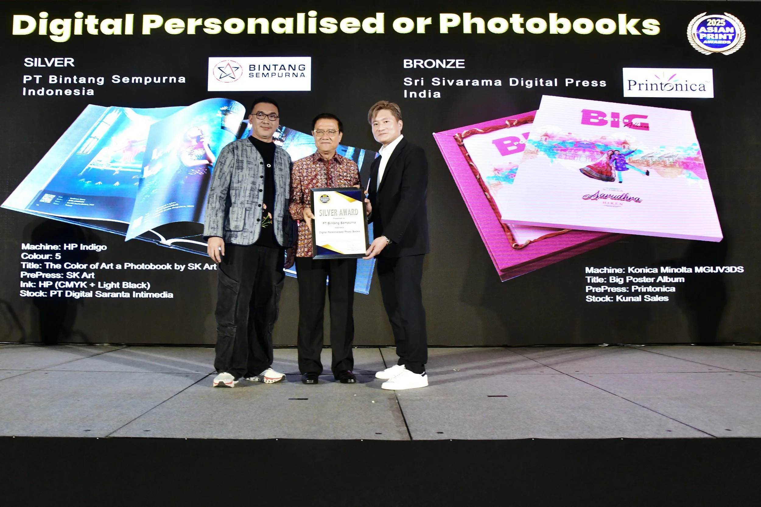 DPhotobook - Silver1.JPG