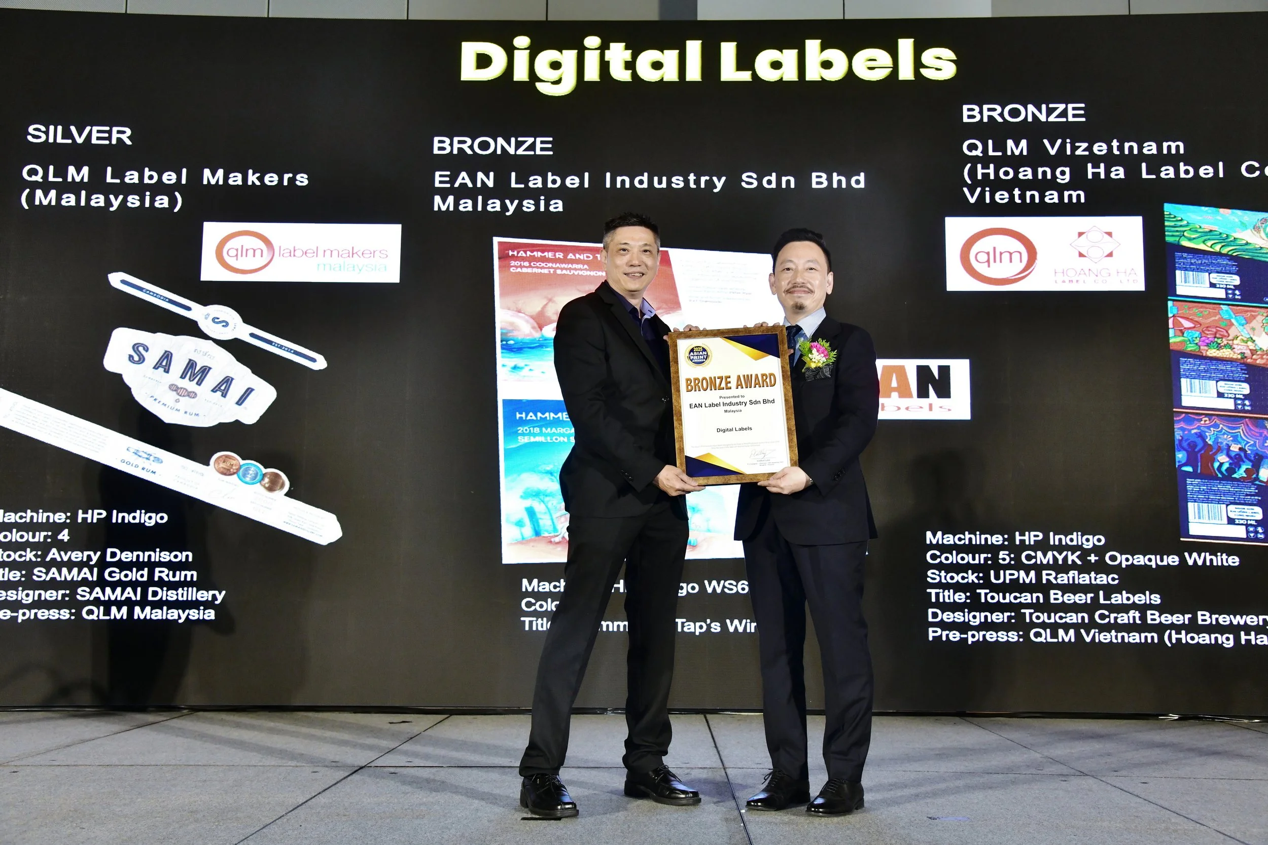 DLab - BronzeB2.JPG