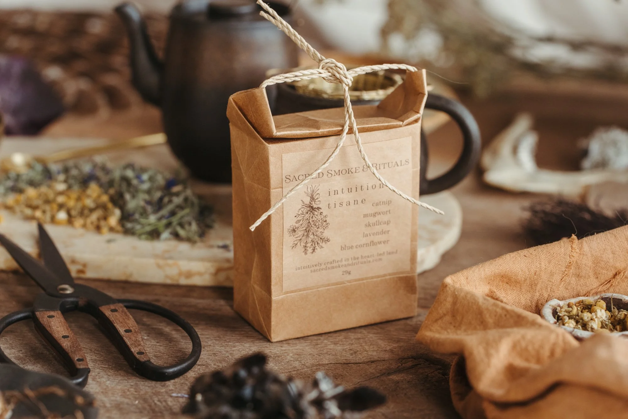 nashville+franklin+williamson+lewis+branding+lifestyle+photographer+flower+farm+herbal+tea+apothecary+handmade+candle+forage+natural+healing+market+tennessee-9.jpg