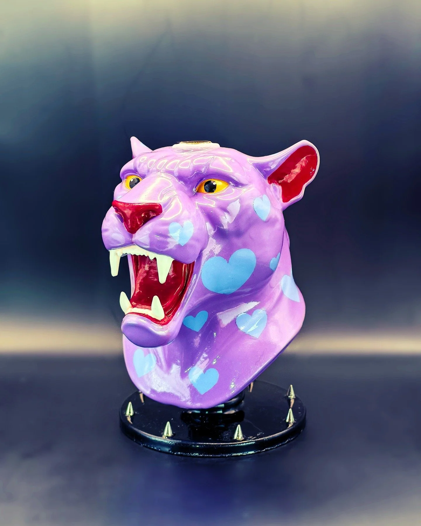 Panther Head Backflow Incense Burner -
One of these left in this color combo, DM for information on how to purchase.

#decor #homedecor #sculpture #gothic #panther