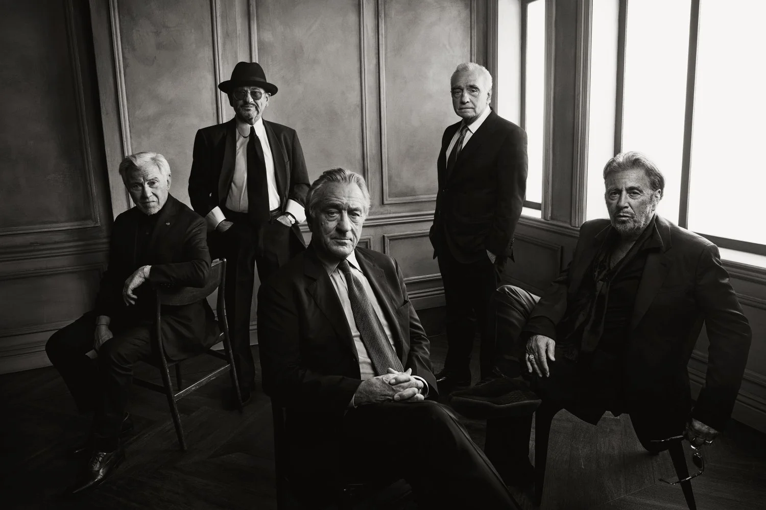 596_OtHFtD_irish_18-keitel-pacino-group_0408_comp_416_040_389_328_bw_rev_11_1.jpg