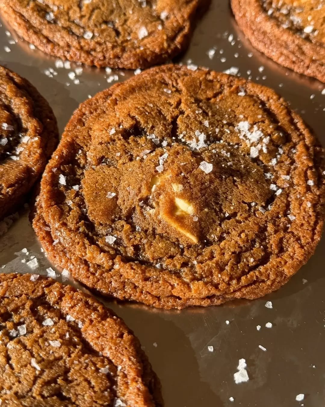 COFFEE COOKIE ☕

Butter, brown sugar, sugar, coffee, eggs.