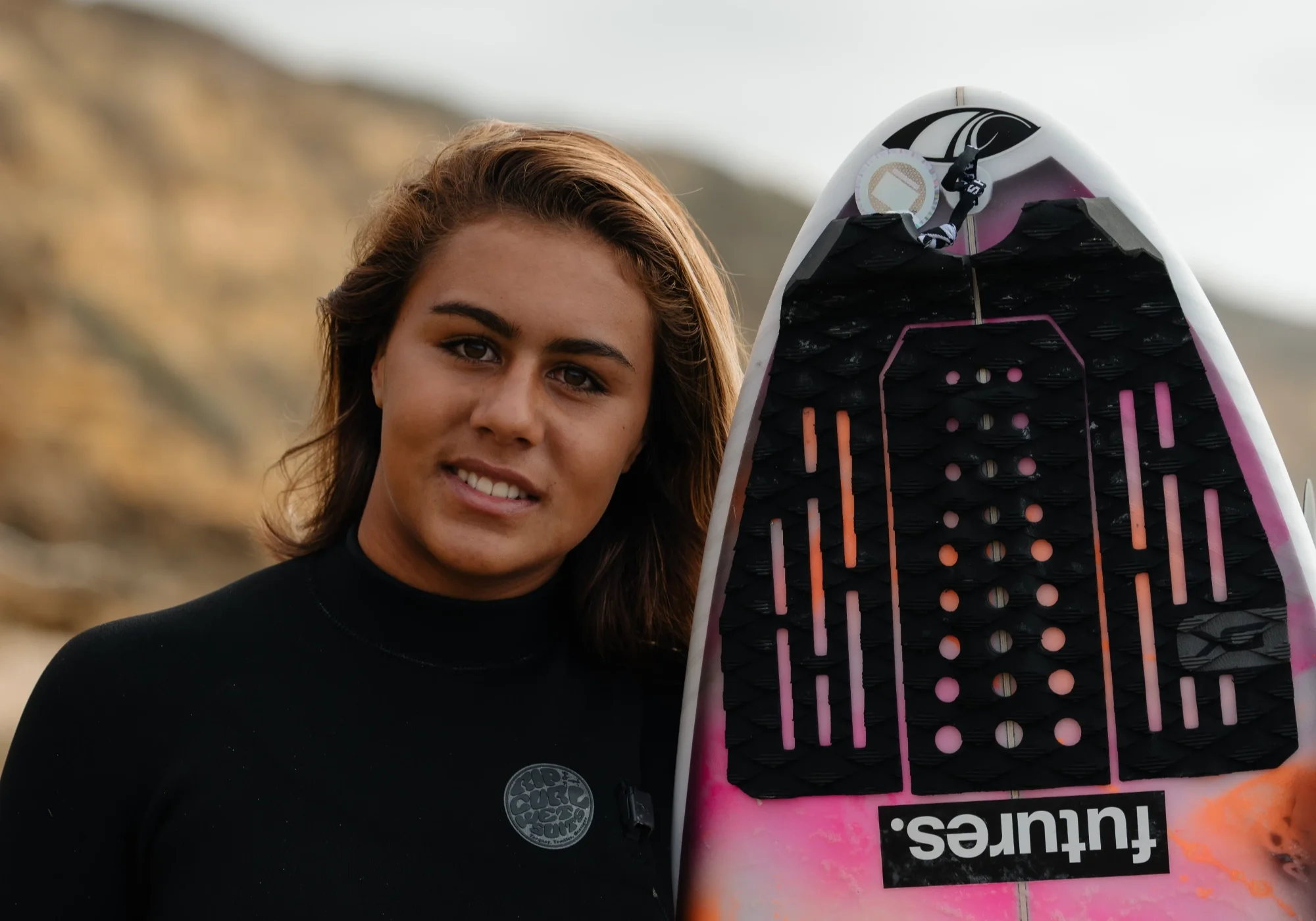 Tya Zebrowski - Surfeuse