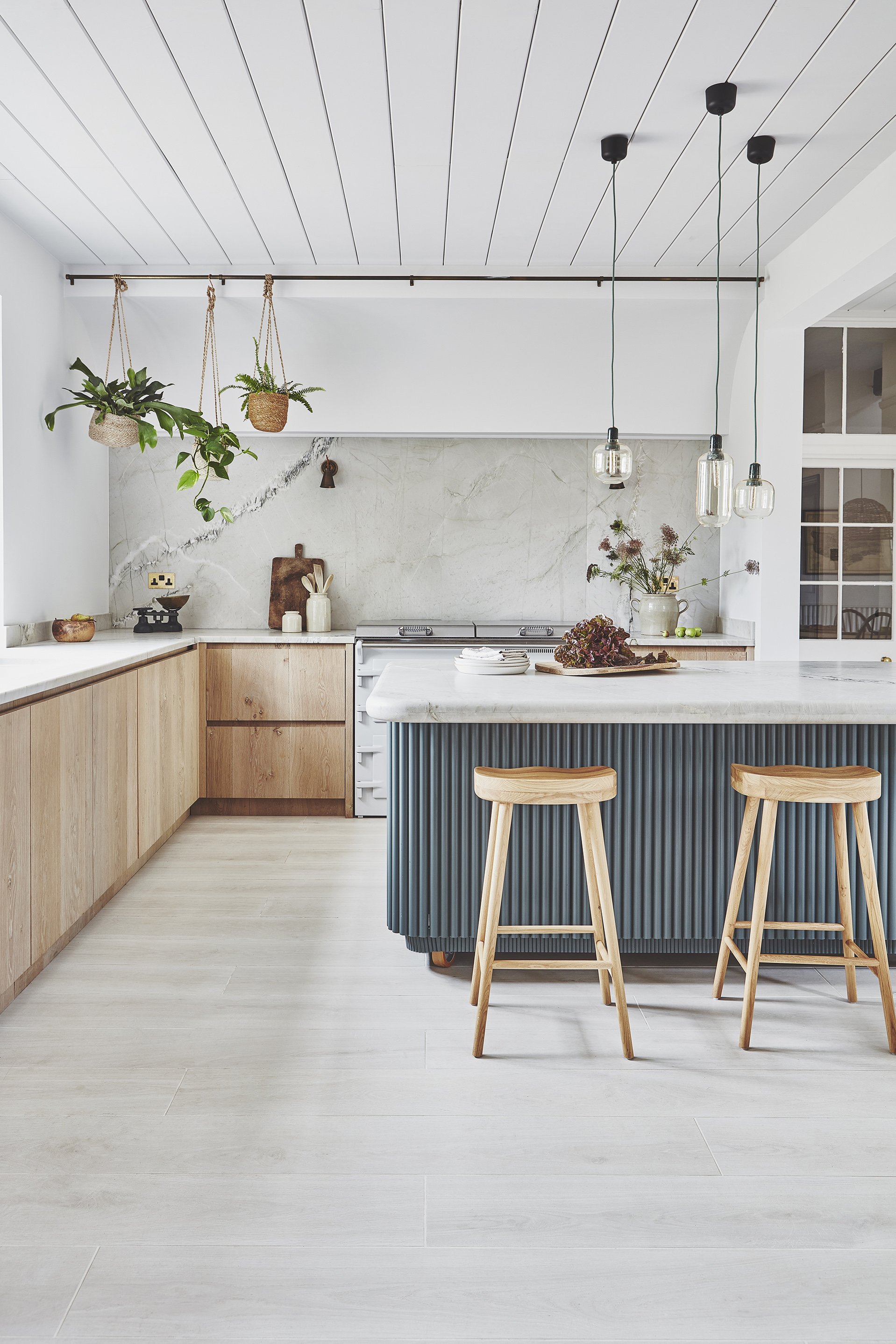 6ixteen Country House kitchen 1.jpg