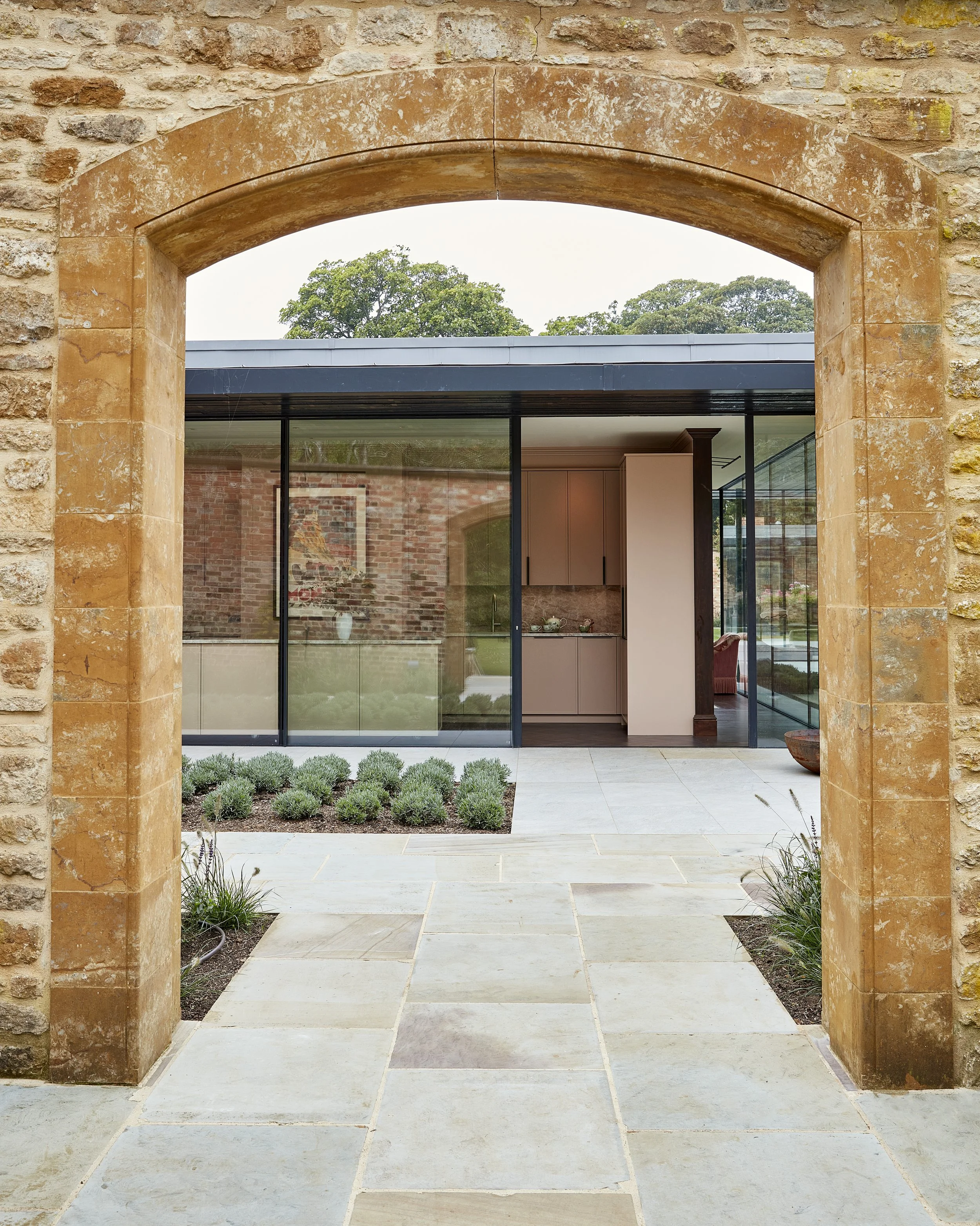 Coach House  298.jpg