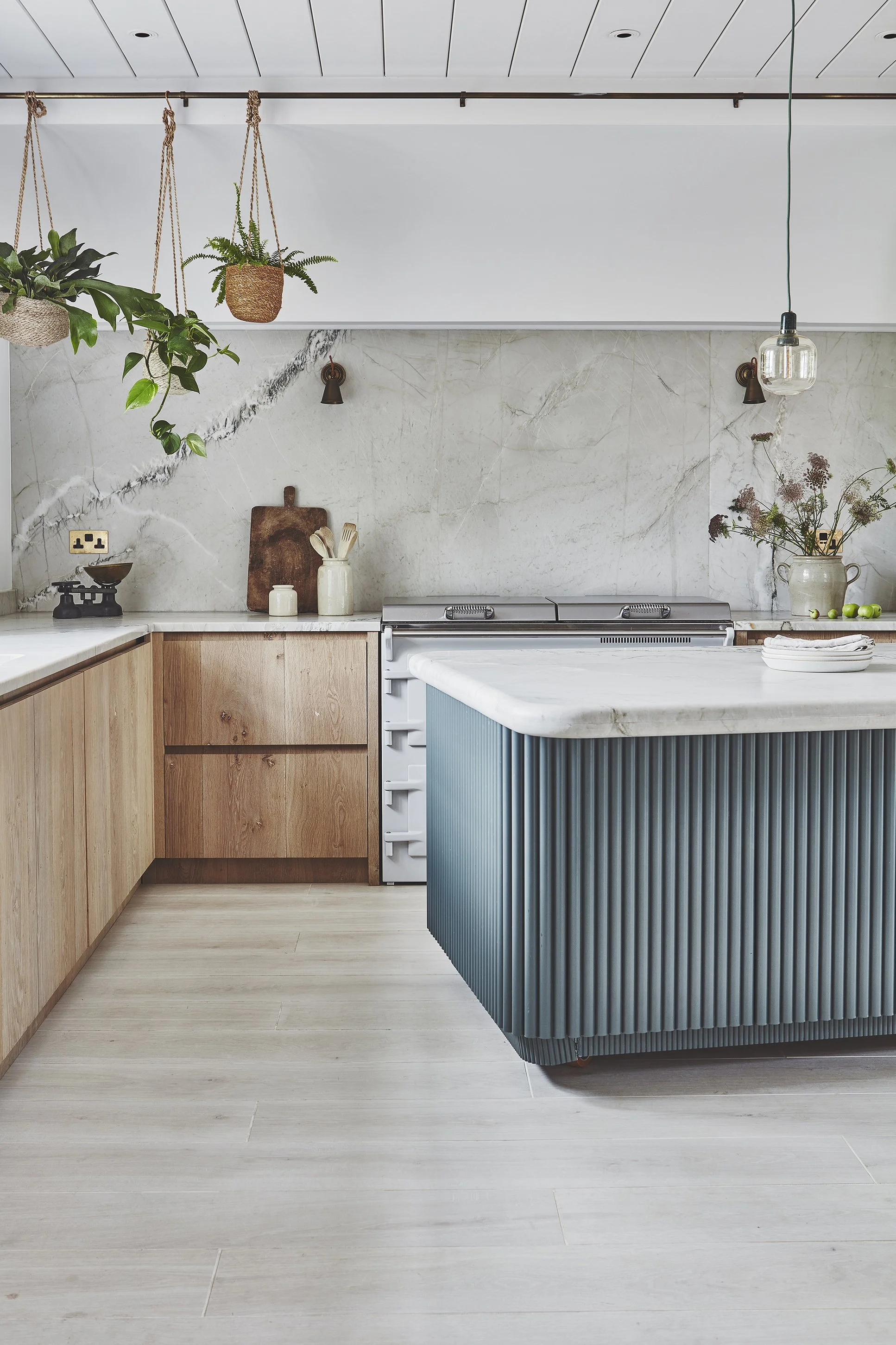 6ixteen Country House kitchen 5.jpg
