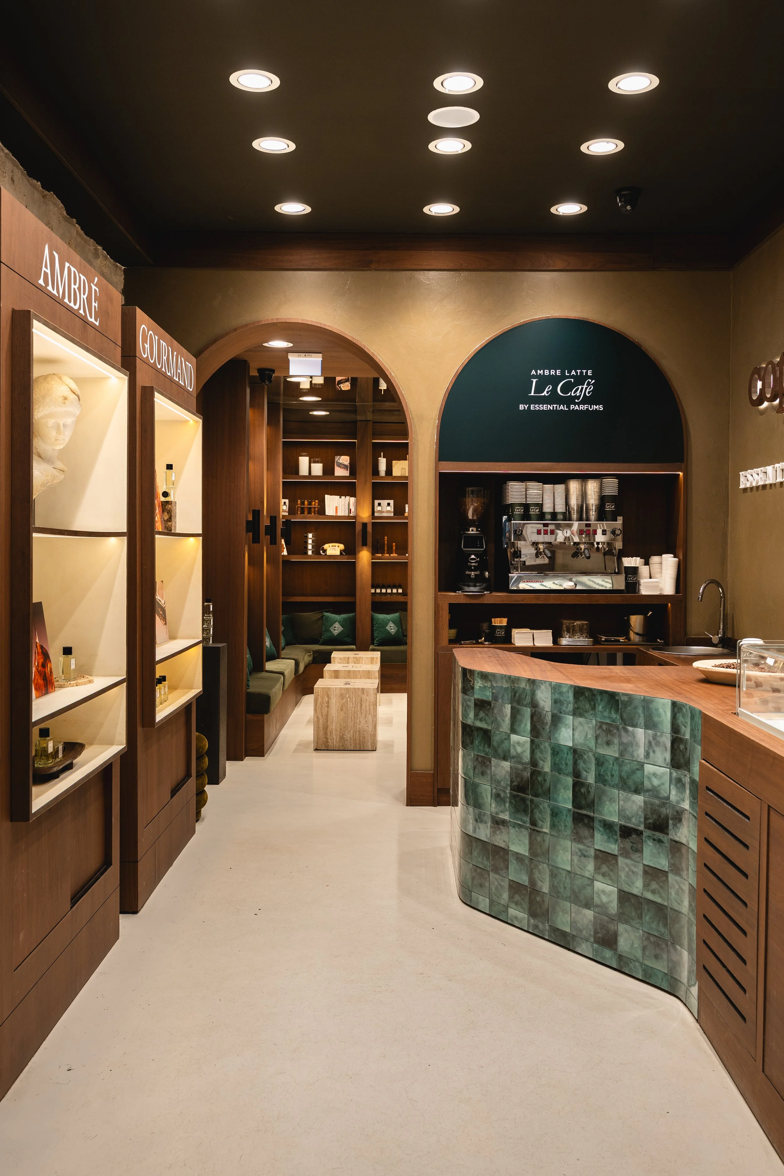 Essential Parfums x Copains Paris