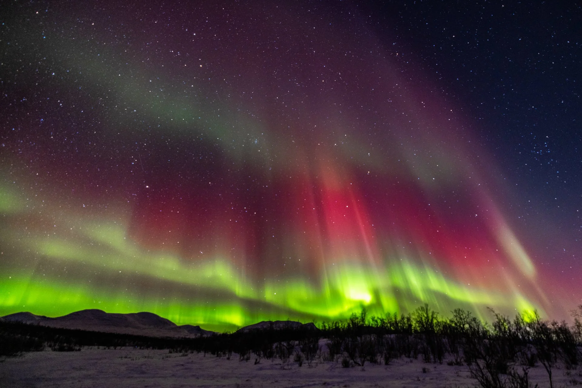 Can You Really See the Northern Lights with Your Own Eyes?