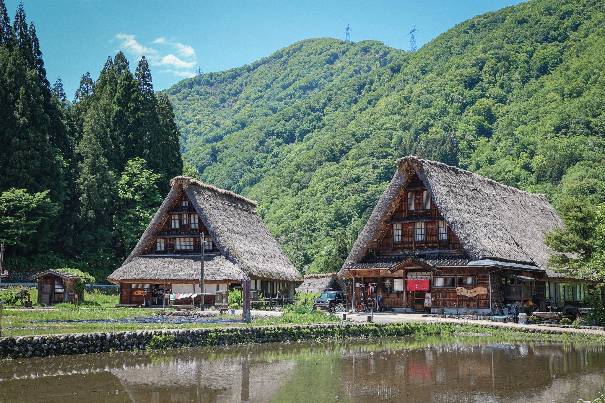 Shirakawa-go vs Gokayama: A Local's Honest Take on Visiting Both in One Day from Takayama