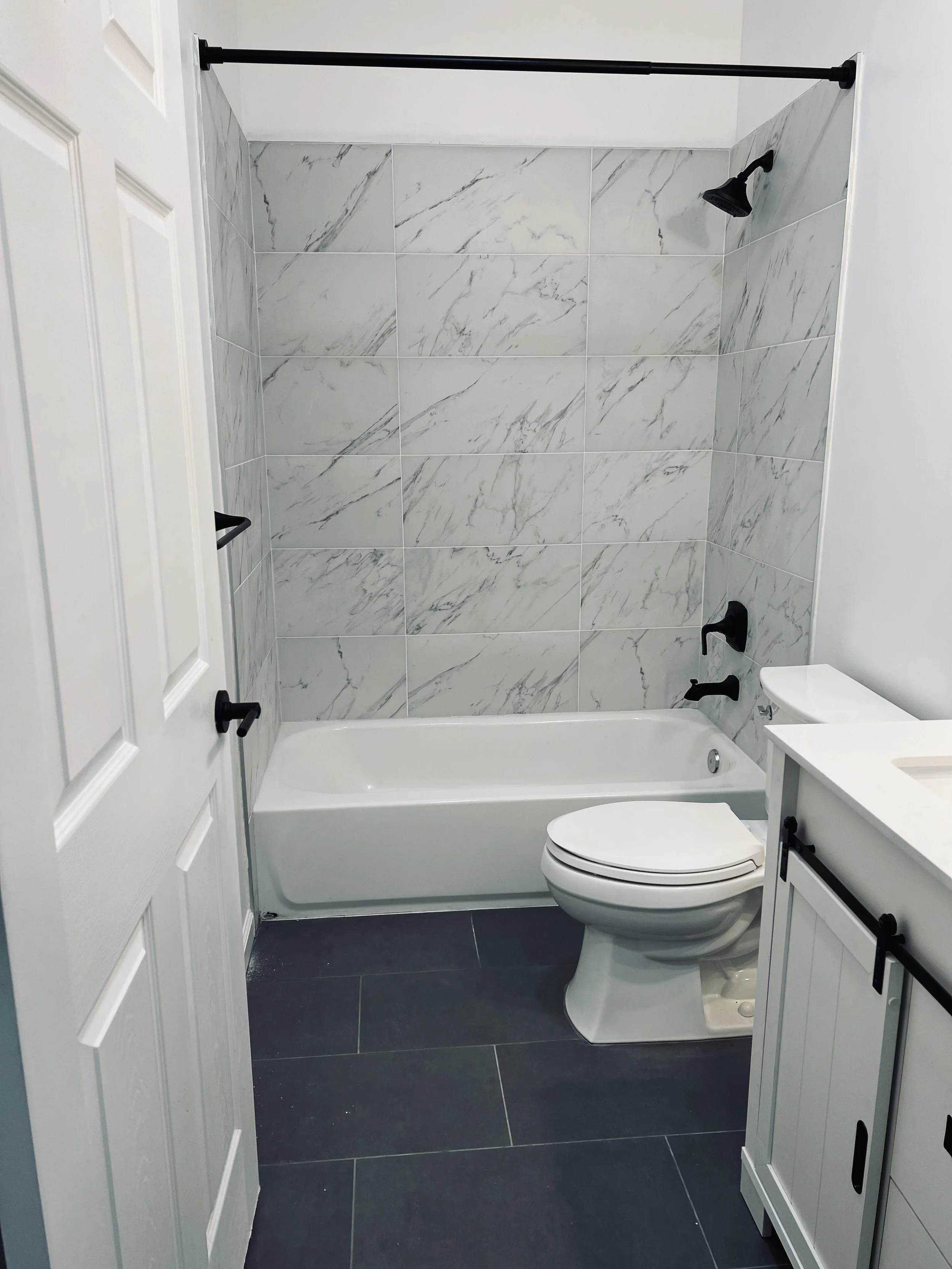 Alec Bathroom After 4.jpg