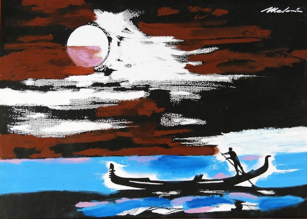 Ein Gemälde mit einem Sonnenuntergang, einer roten Sonne, weißen und schwarzen Wolken, und einem Boot mit einer einzelnen Figur auf einem ruhigen Wasser.