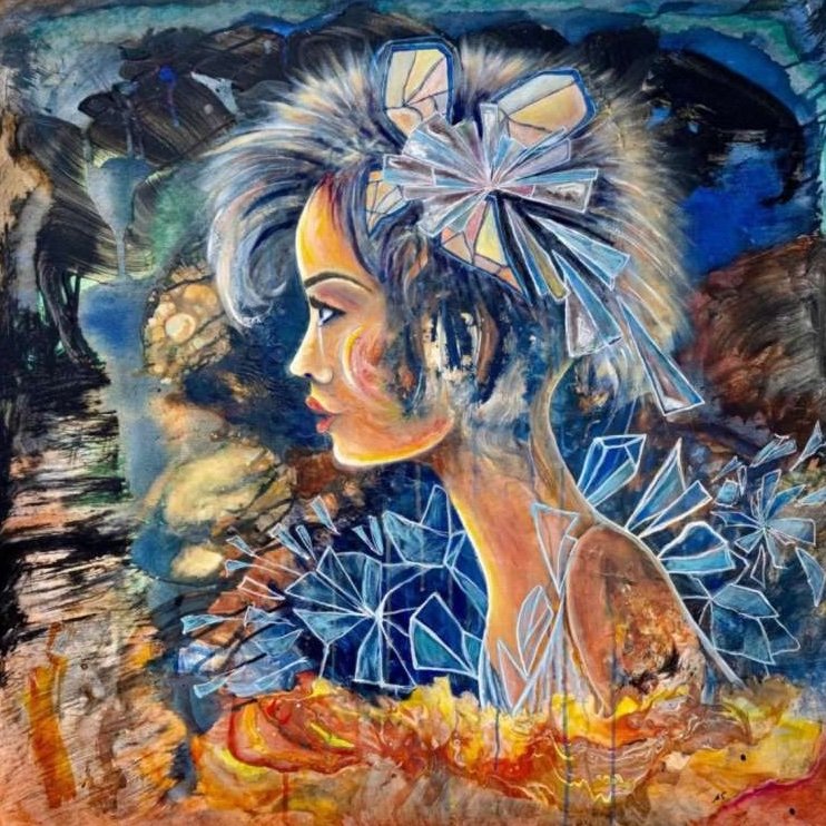Farbenfrohes Gemälde einer jungen Frau im Profil mit einem stacheligen, geometrischen Haarschmuck und abstrakten Hintergrund in Blau, Gelb und Orange