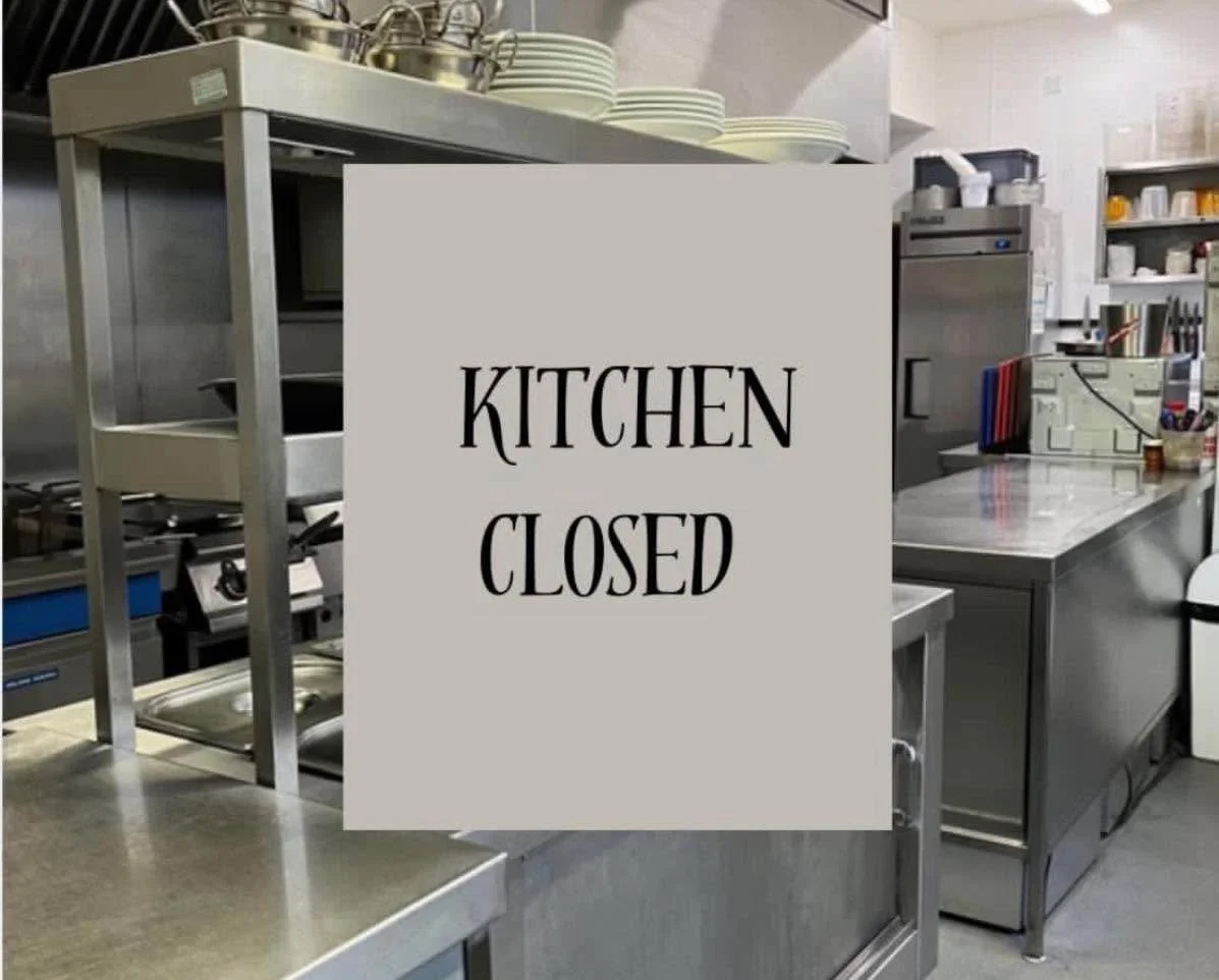 Due to our regular 6 monthly essential  maintenance the kitchen will be closed all day tomorrow (Monday 30th March), open again as normal on Tuesday. 

The pub itself will be open as normal for drinks and crisps/nuts from 10am.