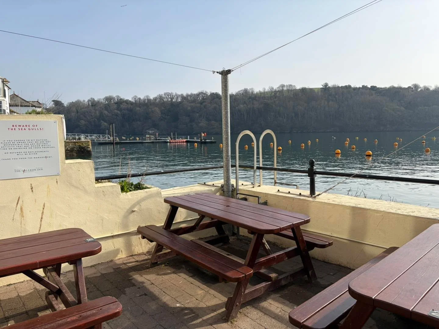 I&rsquo;ve just noticed the pontoon at Albert Quay is back&hellip; it must be almost Easter 🐣

We&rsquo;re open from 10am for drinks, serving food 12-3pm/ 5-8:30pm 
Come make the most of the sunny weather on our riverside terrace!