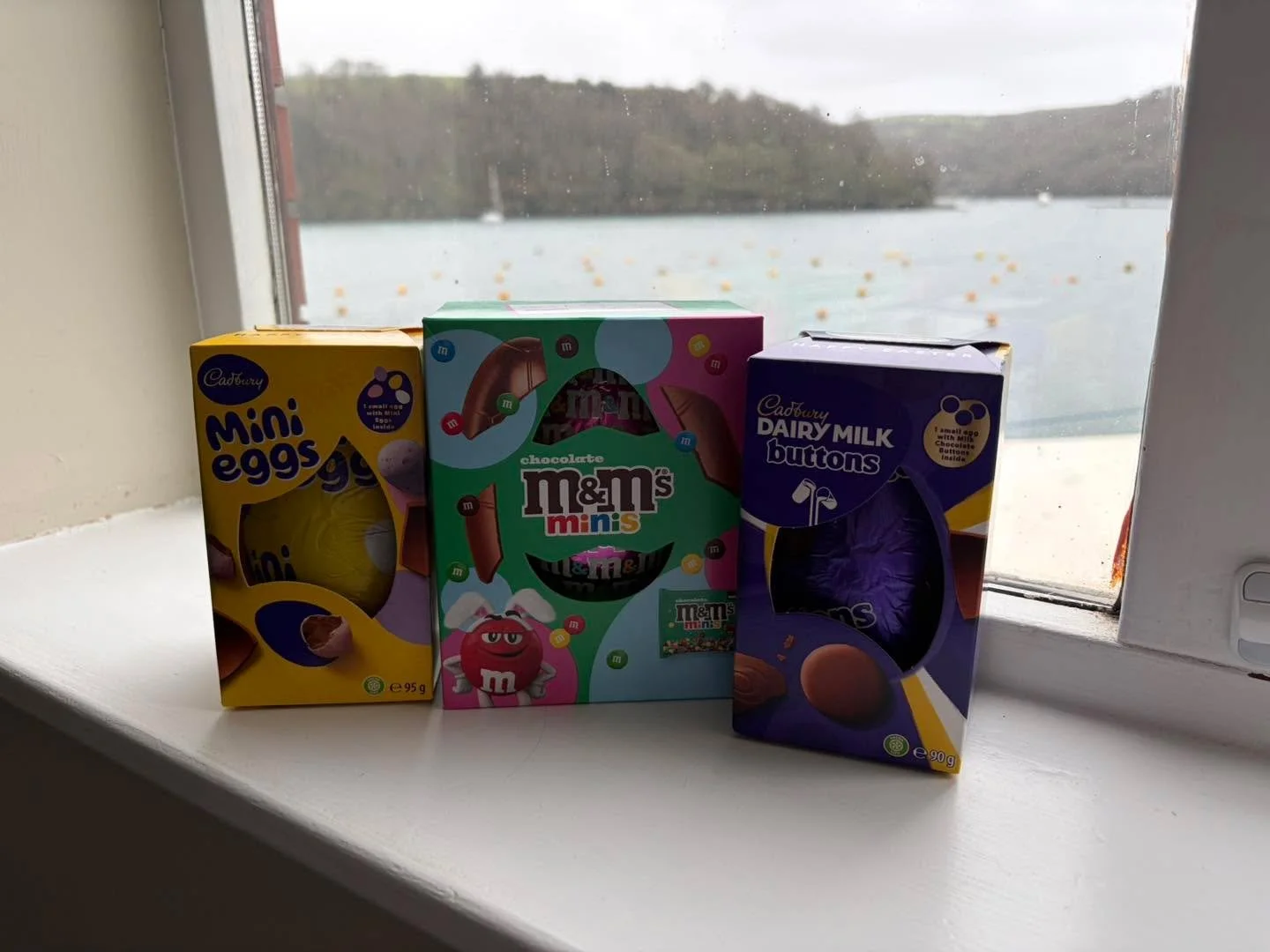 🐣 HAPPY EASTER 🐣 

Wishing you all a happy chocolatey Easter! 
We are open today at 9:30am for breakfasts, beers from 10am. Food services are 12-3pm/ 5-8:30pm, walk ins are welcome as well as bookings.