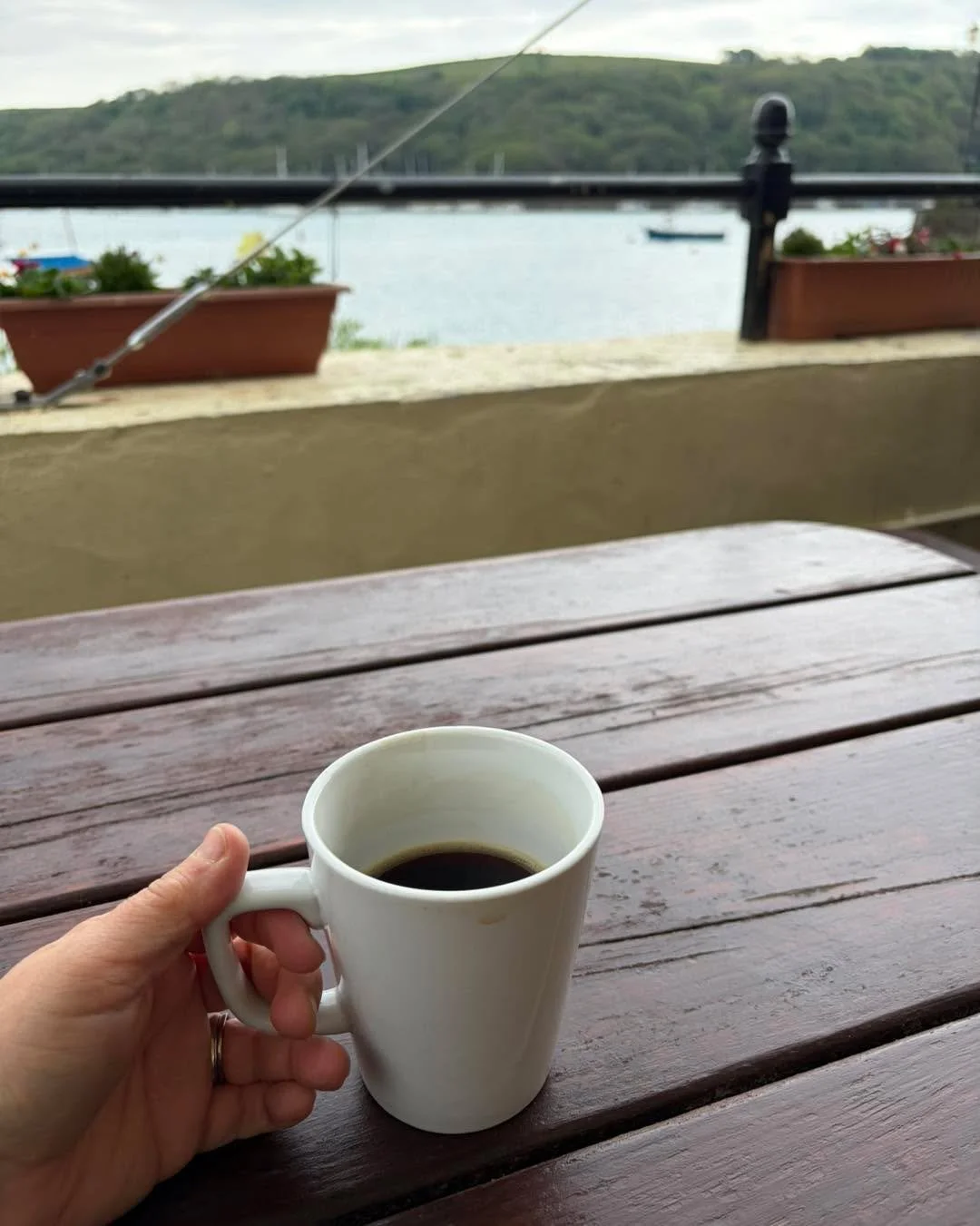 From Friday 22nd May, every Friday morning 10am until 12noon all teas &amp; coffees, including hot chocolate &amp; mocha, will be &pound;2.50 

(syrups, cream &amp; marshmallows will be charged at normal price.)