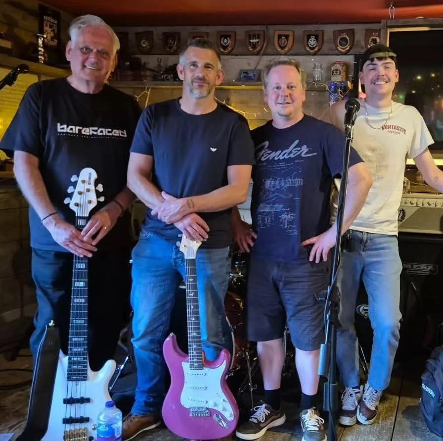 Live music from local bands a the Galleon in Fowey