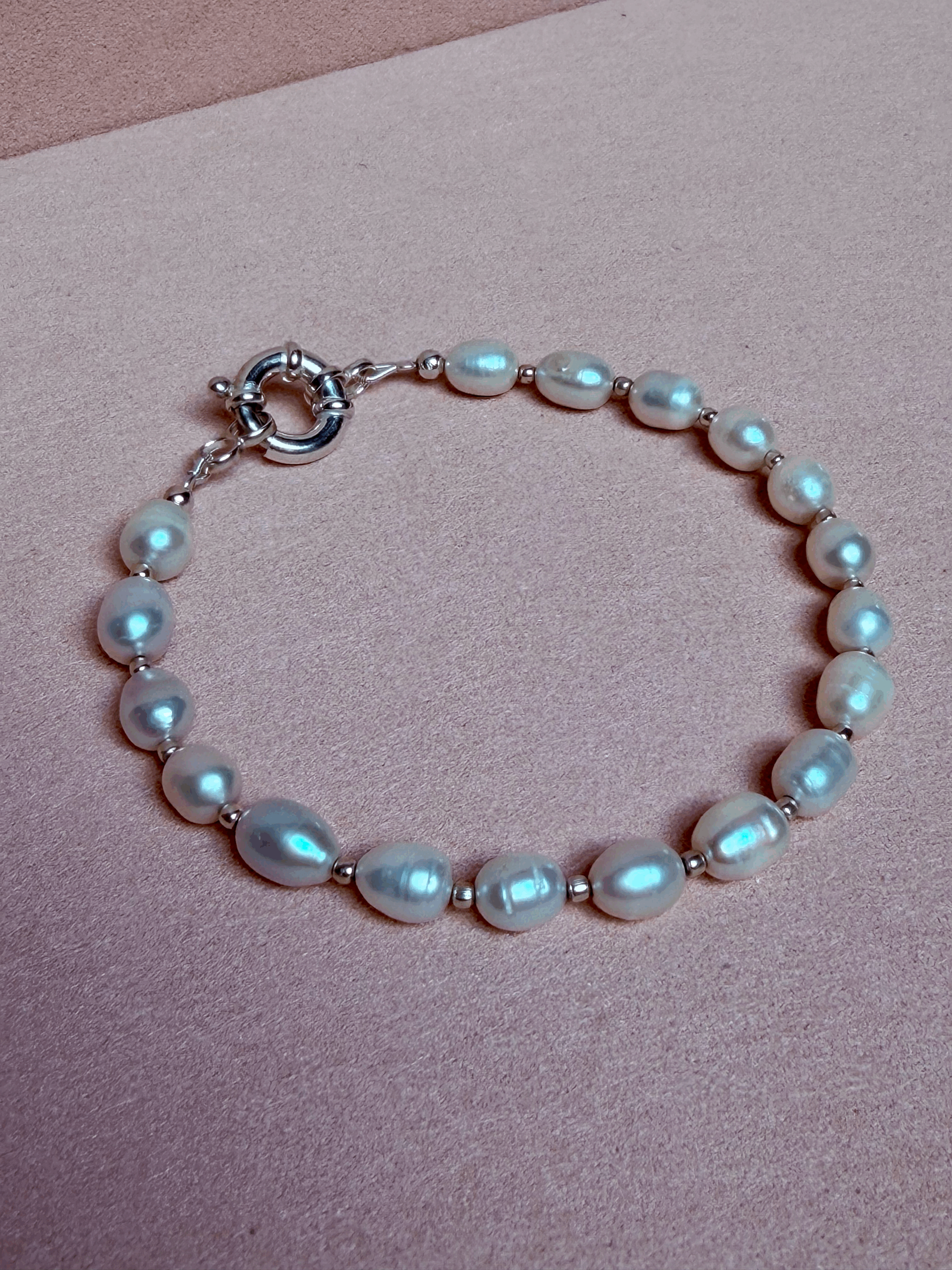 Elegant Freshwater Pearls Bracelet with Sterling Silver