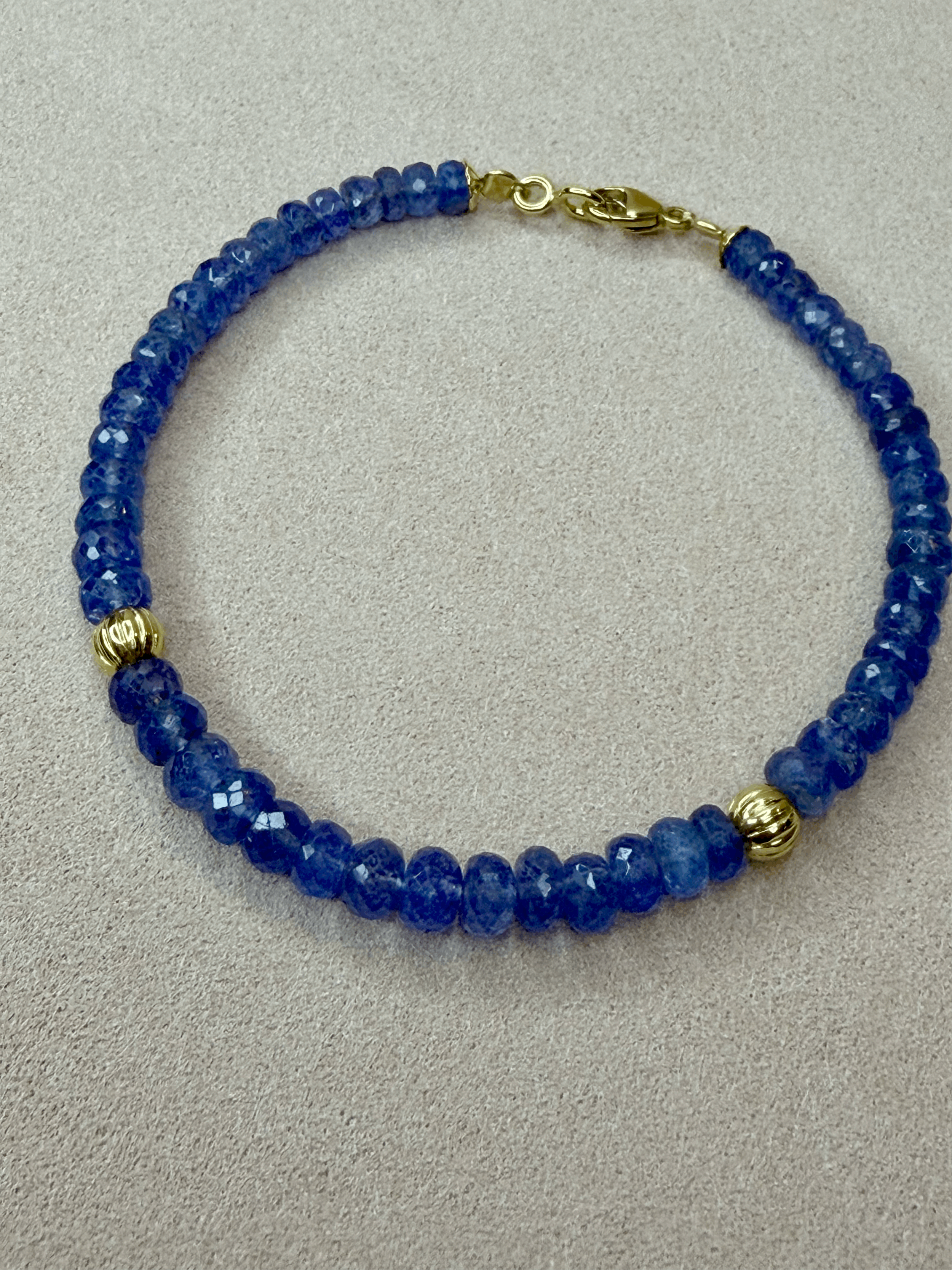 Tanzanite Elegance Gold Bracelet