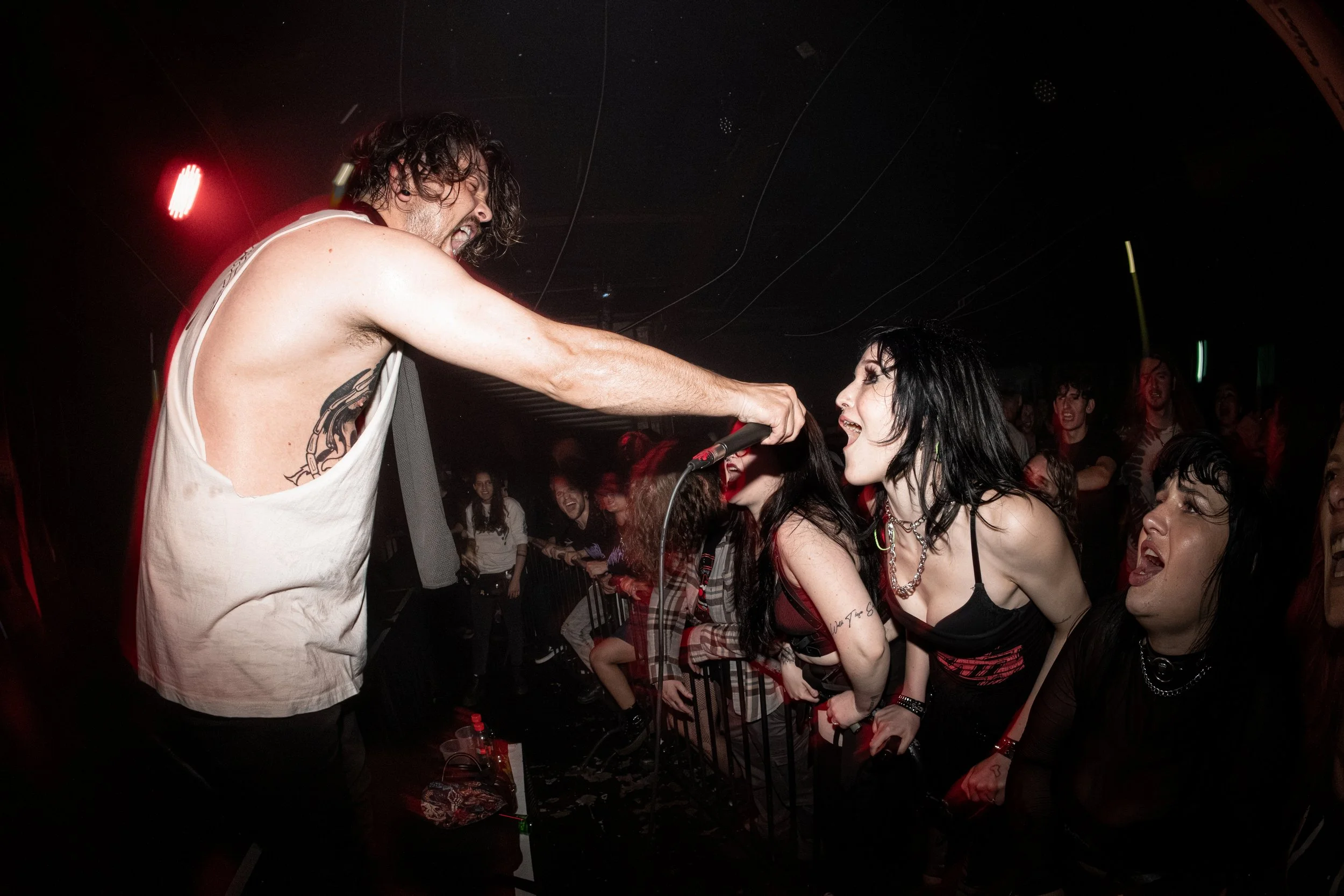 metal photography