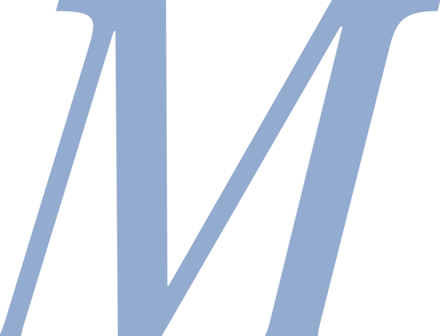 Buchstabe M in blau