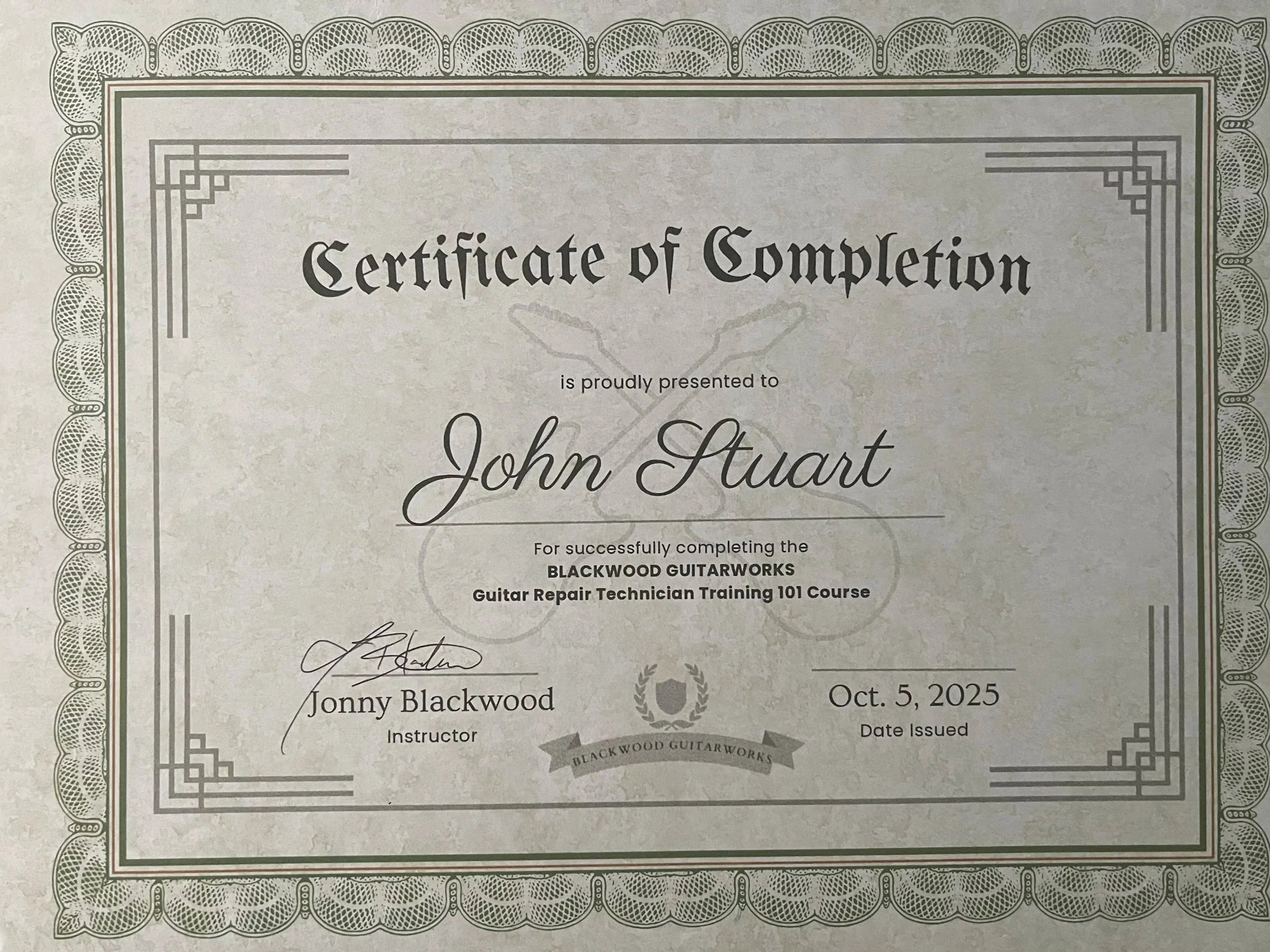 Blackwood Guitarworks -Guitar Repair Technician Training 101 Course