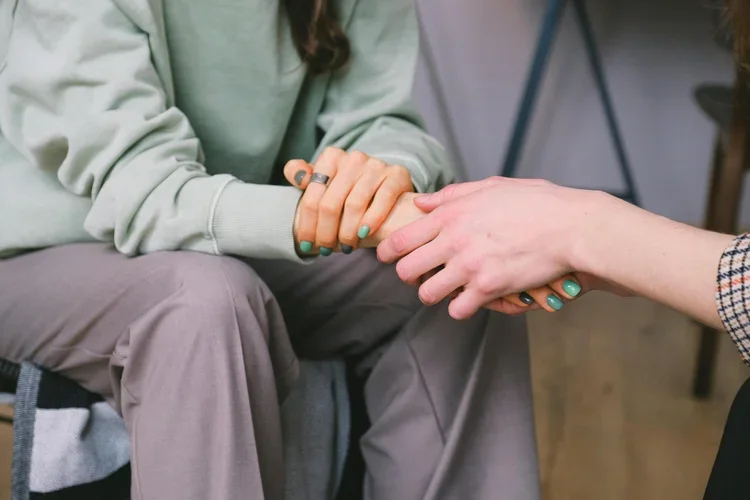 Ep 70: A Compassionate Guide to Palliative &amp; Hospice Care with Annie Brashem, LCSW