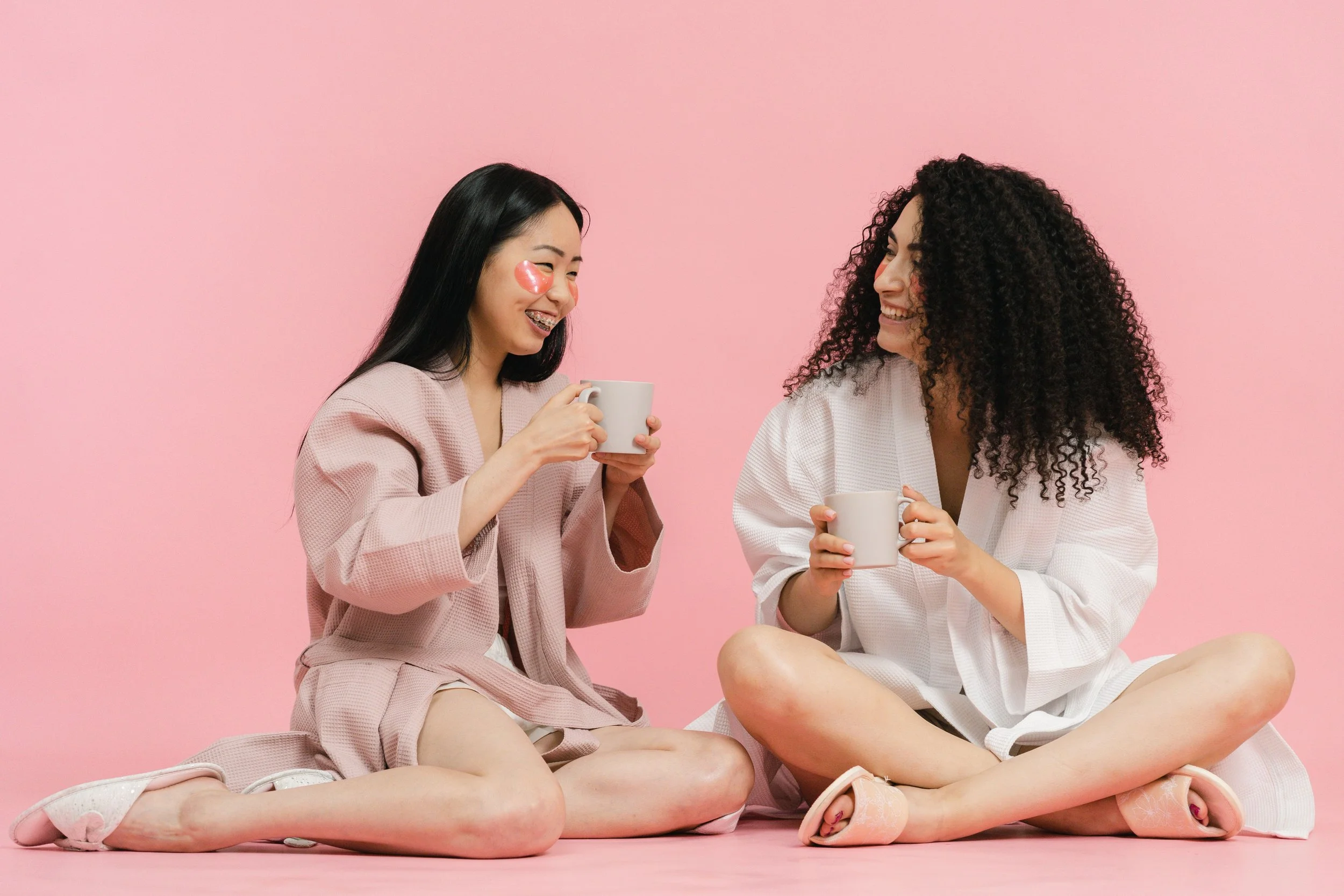 Ep 41: Navigating Women's Health: A Journey of Self-Discovery and Advocacy Around Endometriosis with Dr. Ana Laura Arteaga-Biggs