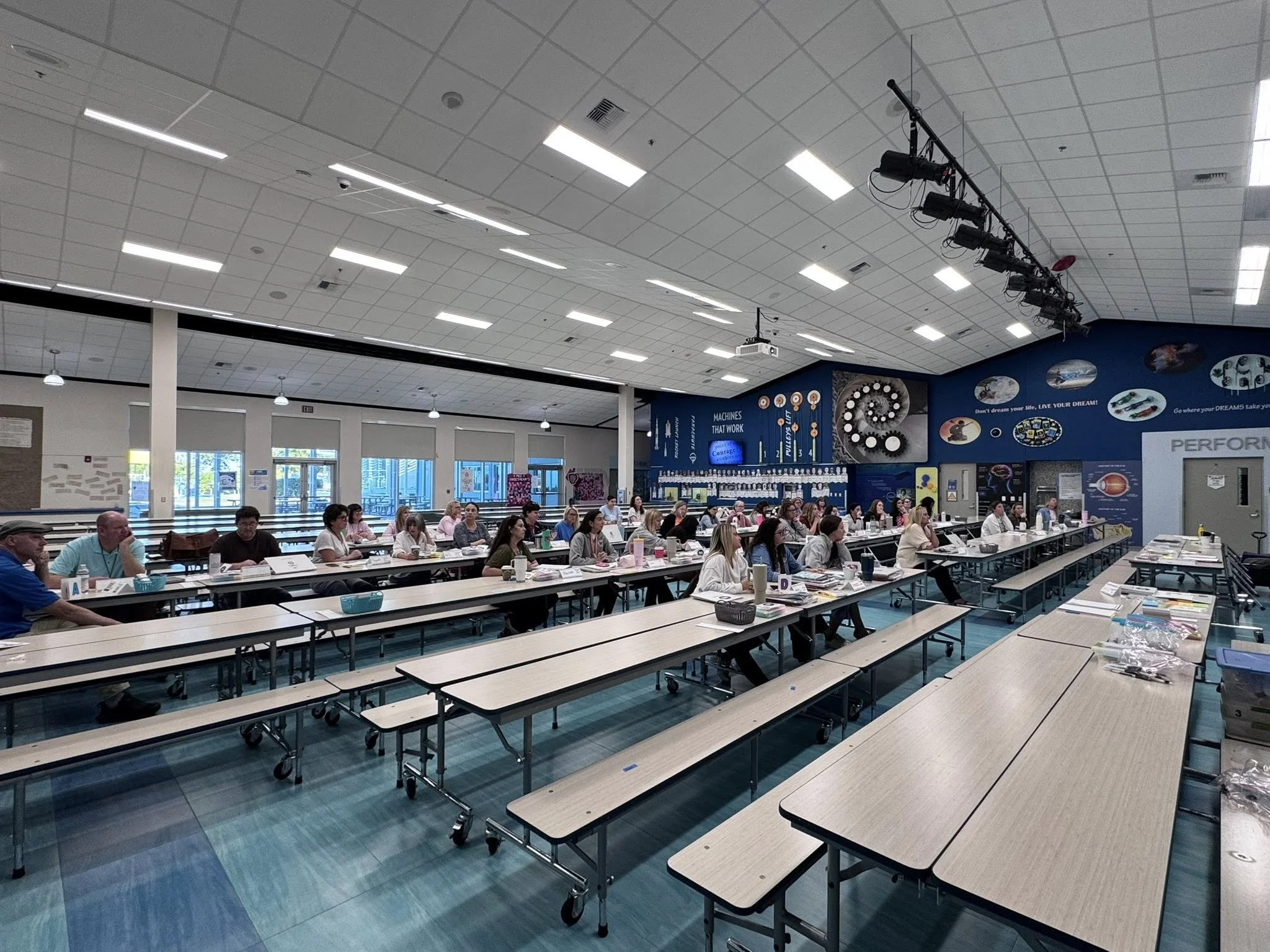 646330977_1750012892984144_1897341183694628232_n (1).jpg