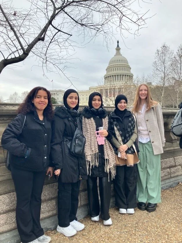 Kids in front of the Capitol Building in Washington DC