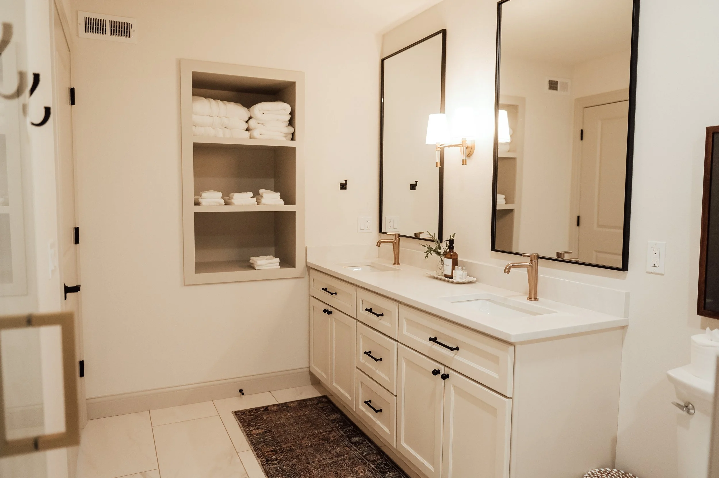 DSC_9890.jpg