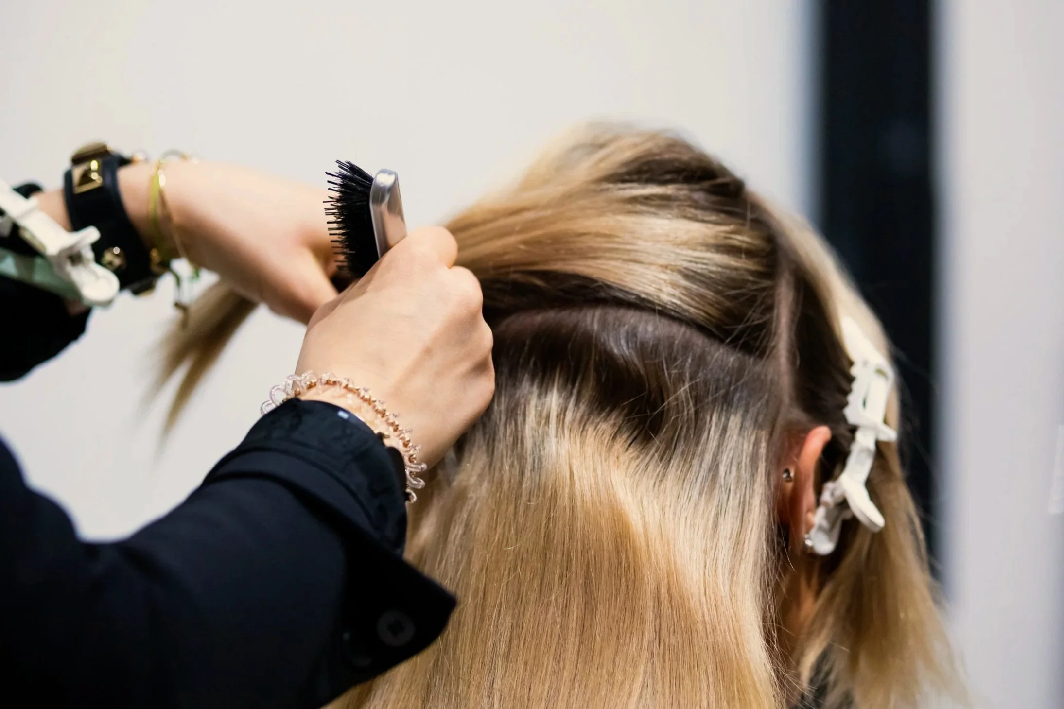 Hairstylist in Helena Montana, Full color, highlights and haircuts
