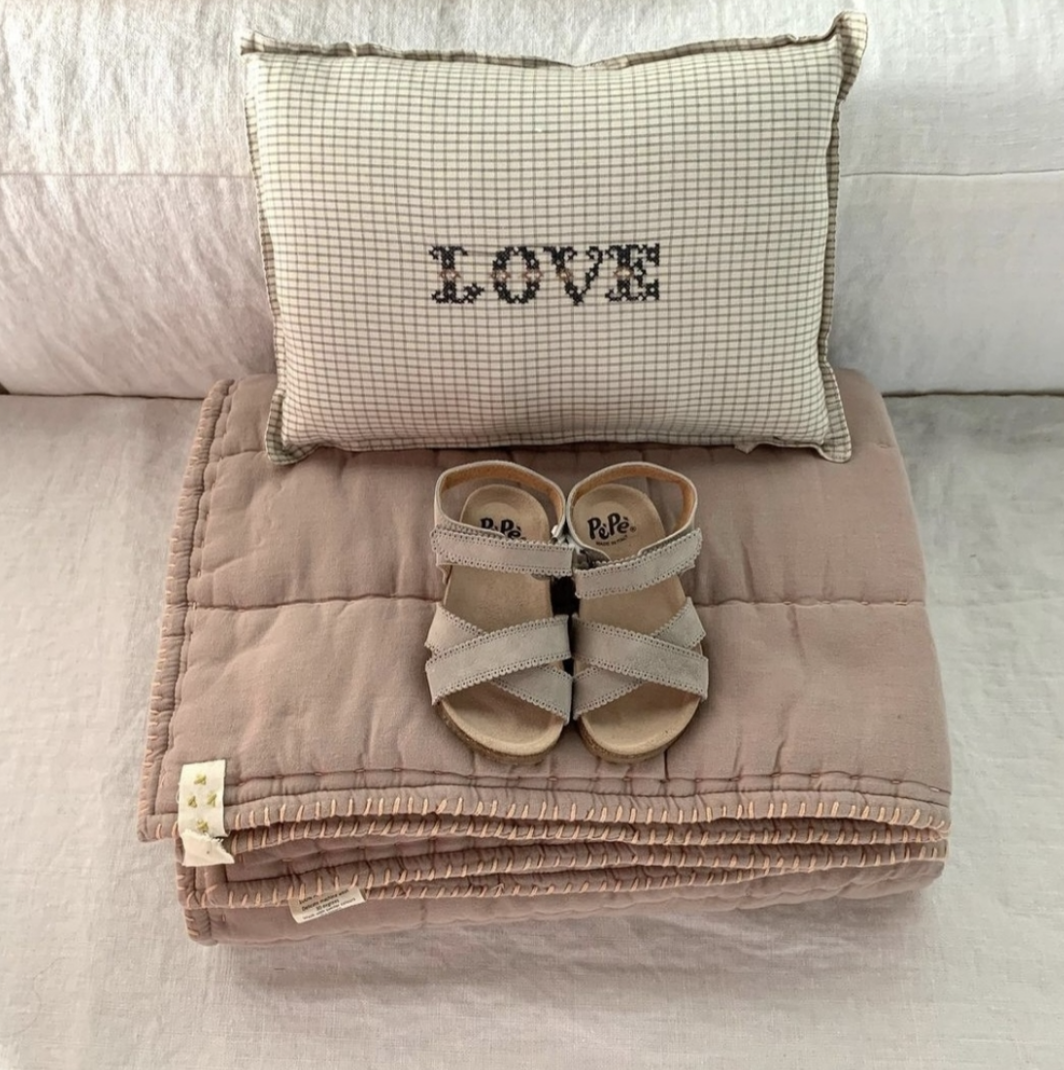 Camomile London Blanket