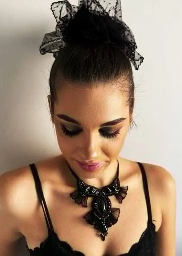 blackswanModel.jpeg