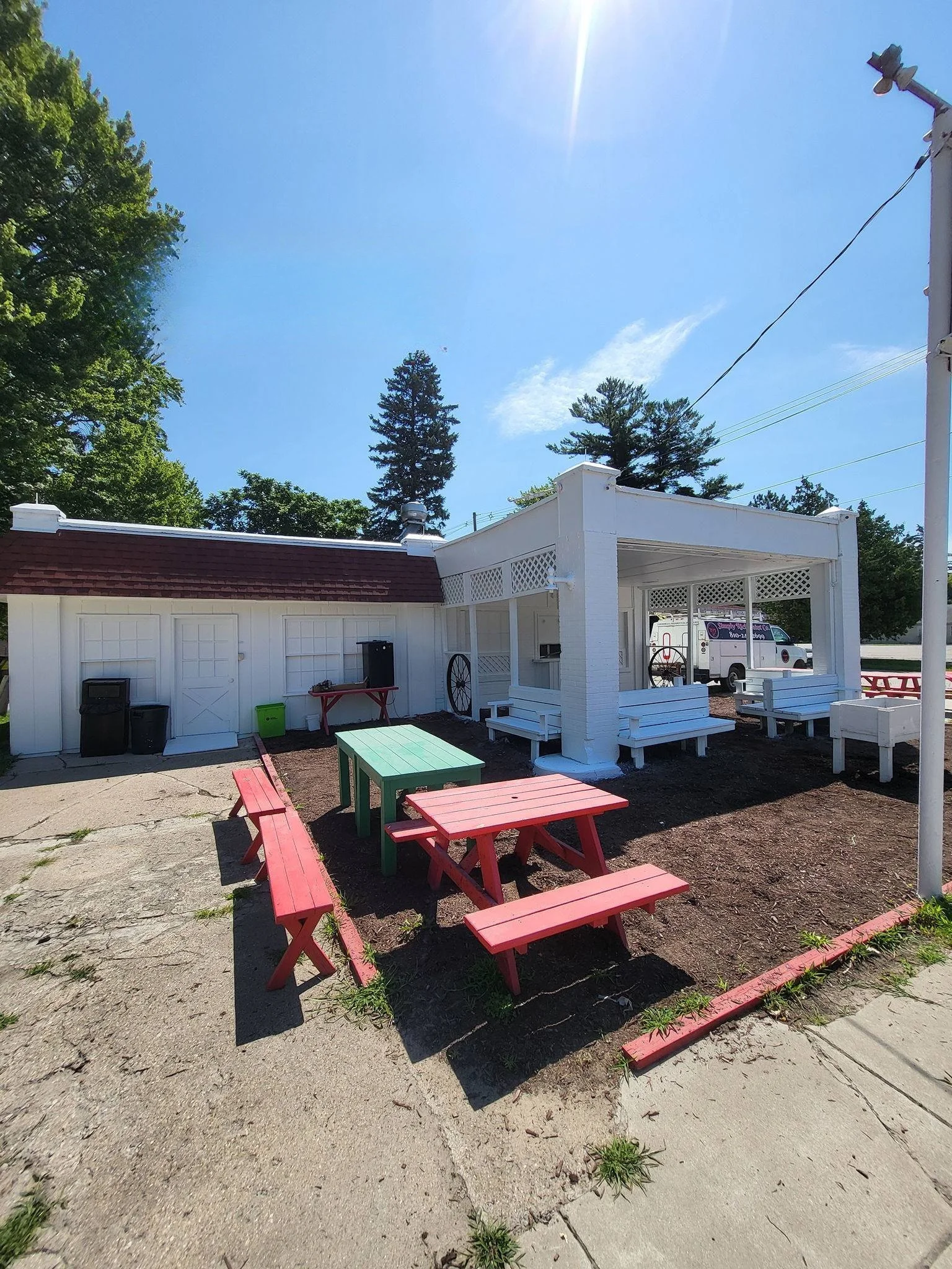 648503943_1220330216973888_959232934083580171_n-2 - Edited.jpg