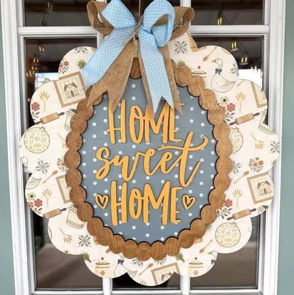 Home Sweet Home Vintage Scalloped Door Hanger