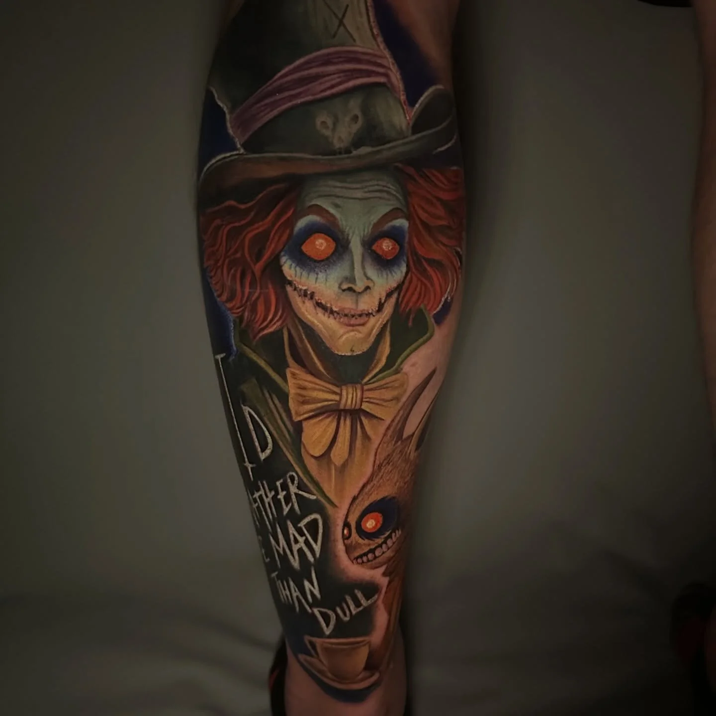 &ldquo;I&rsquo;d rather be mad than dull&rdquo; Mad Hatter addition to this leg sleeve full of bad ass characters I can&rsquo;t wait to reveal! Stay tuned 👀 

@mmsouthern
@satoritattoocollective 

#coverupartist #RealismTattoo #TattooArtist  #HalfSl