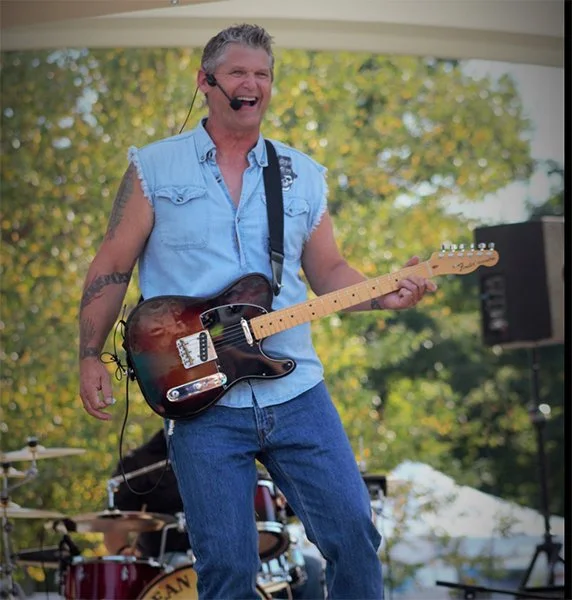 Brian Dean Moore performing “Rewind” sample at SpectraSound LLC