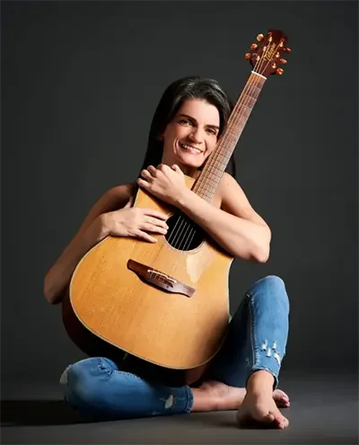 Eliza Rush performing “What Do You See” sample at SpectraSound LLC