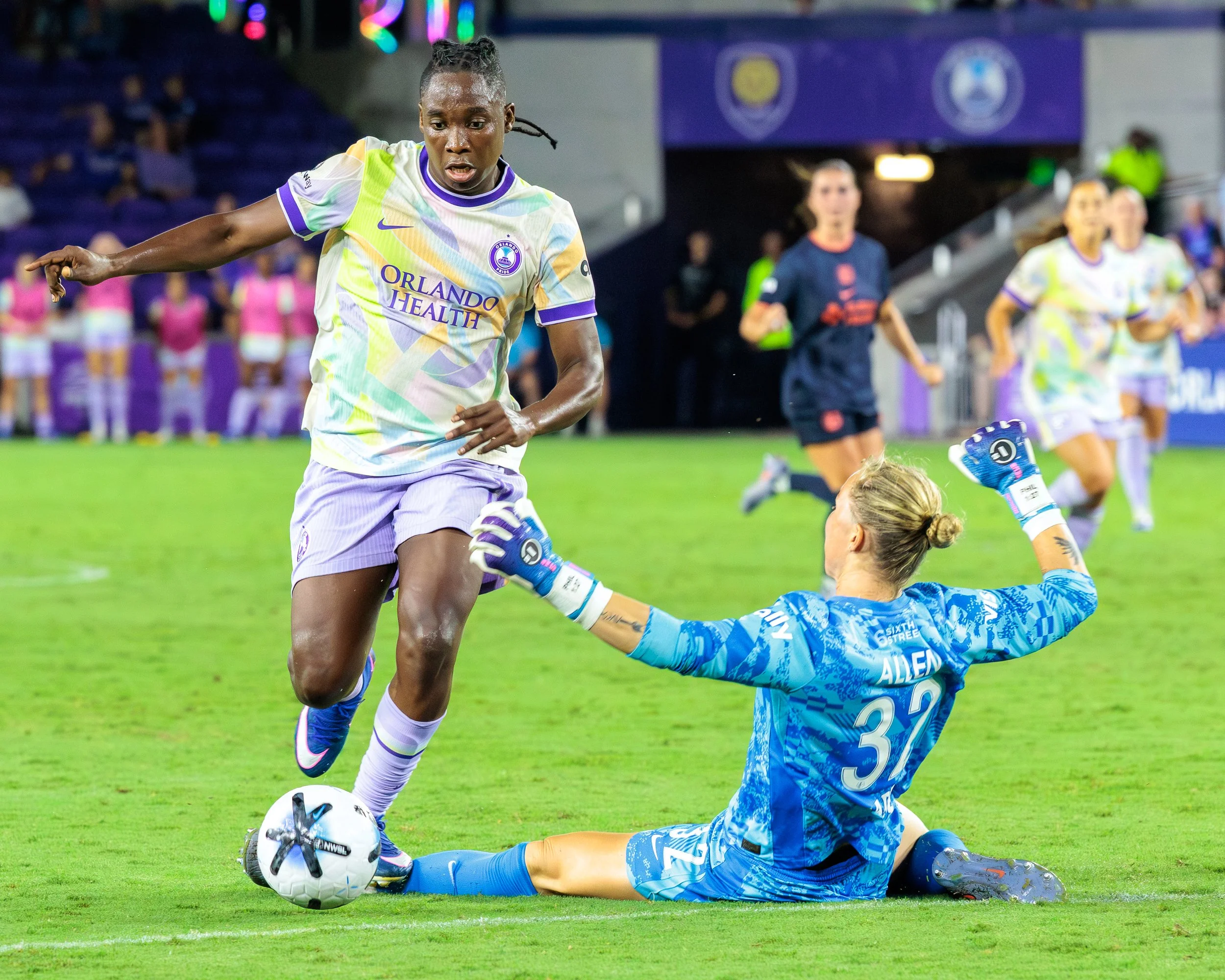 nwsl-screen-16.jpg
