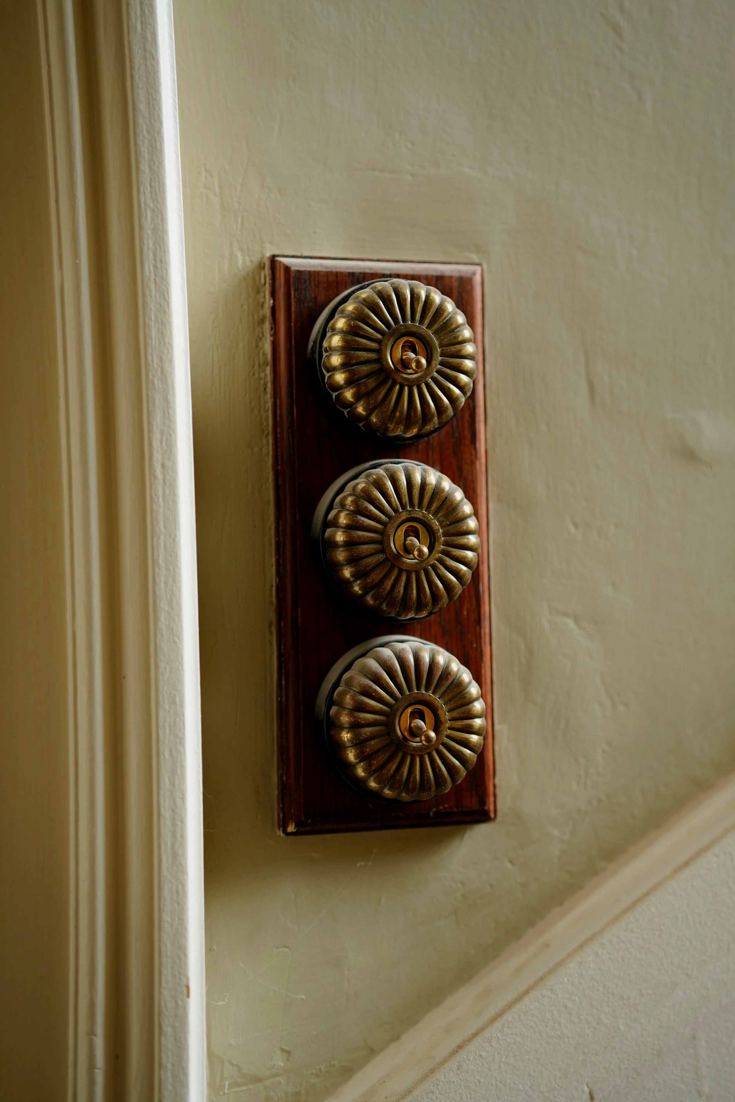 Original lightswitches old style