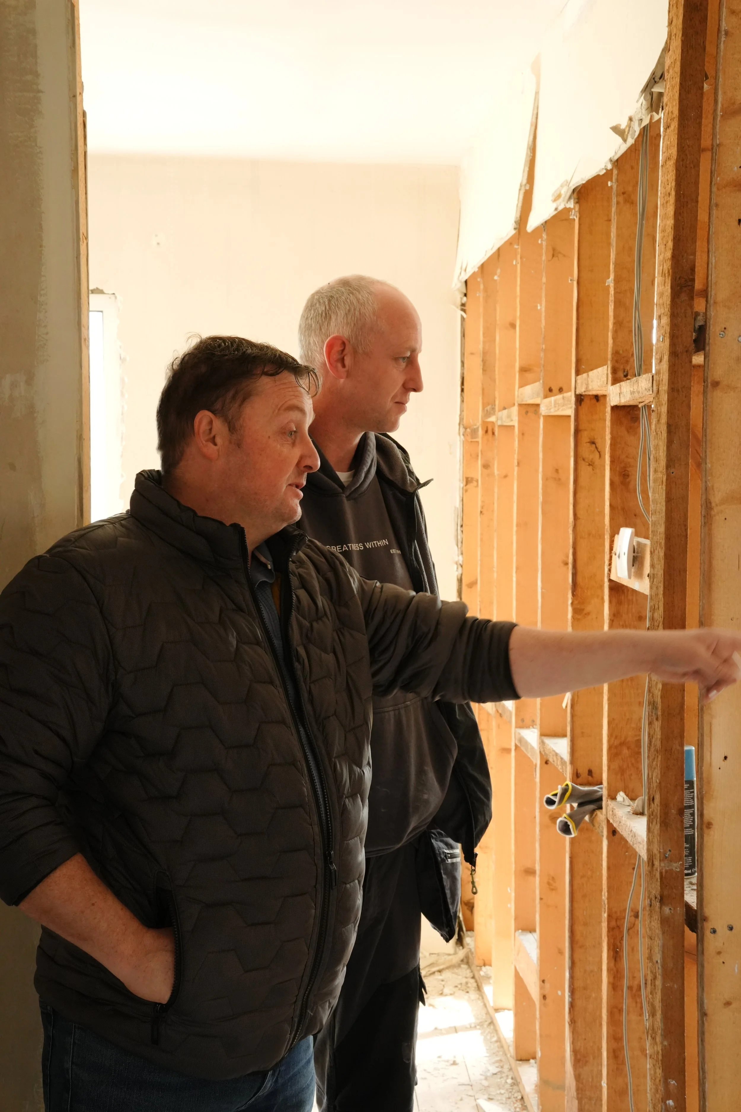 Mikeconn planning with engineers on site