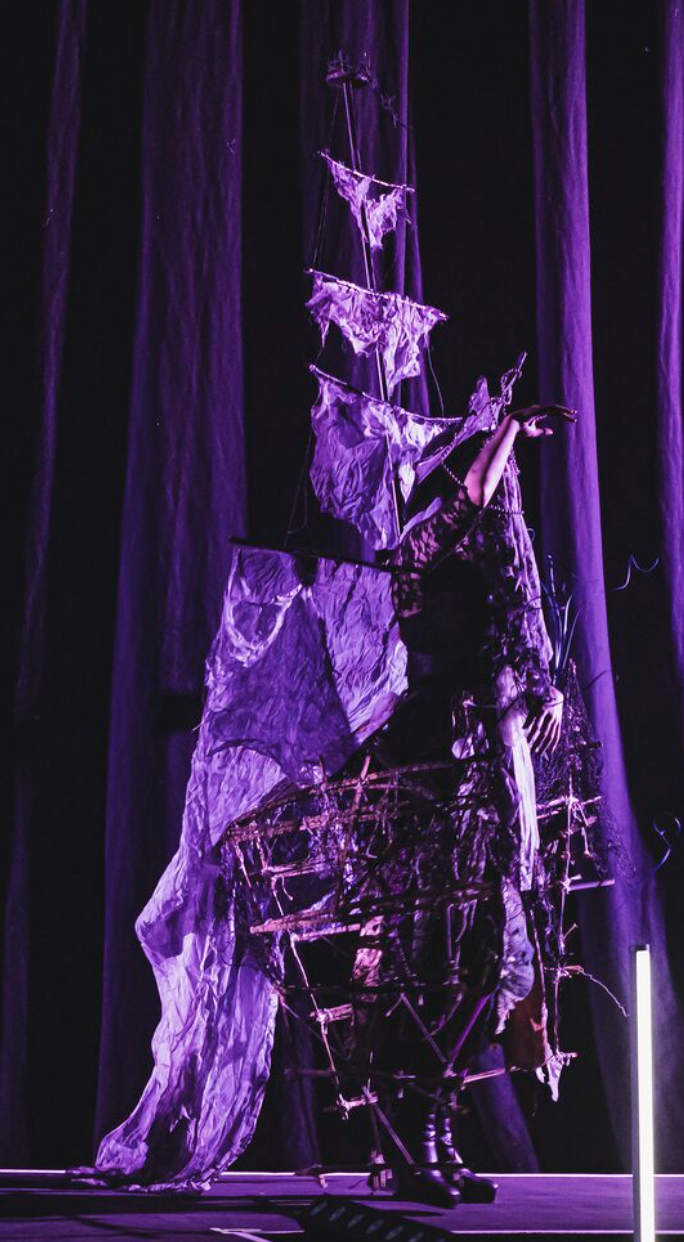 Designed, Made and Performed: Heather Shaw, Photos: Kirsten McTernan